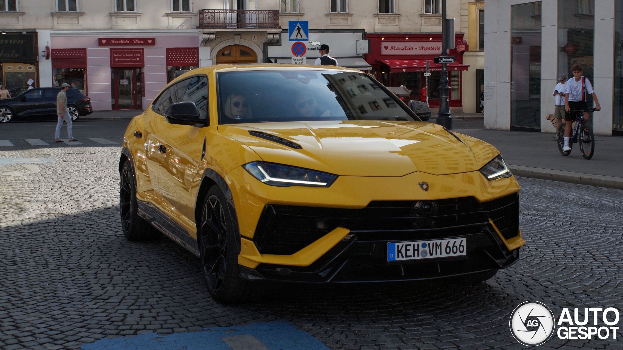 Lamborghini Urus Performante