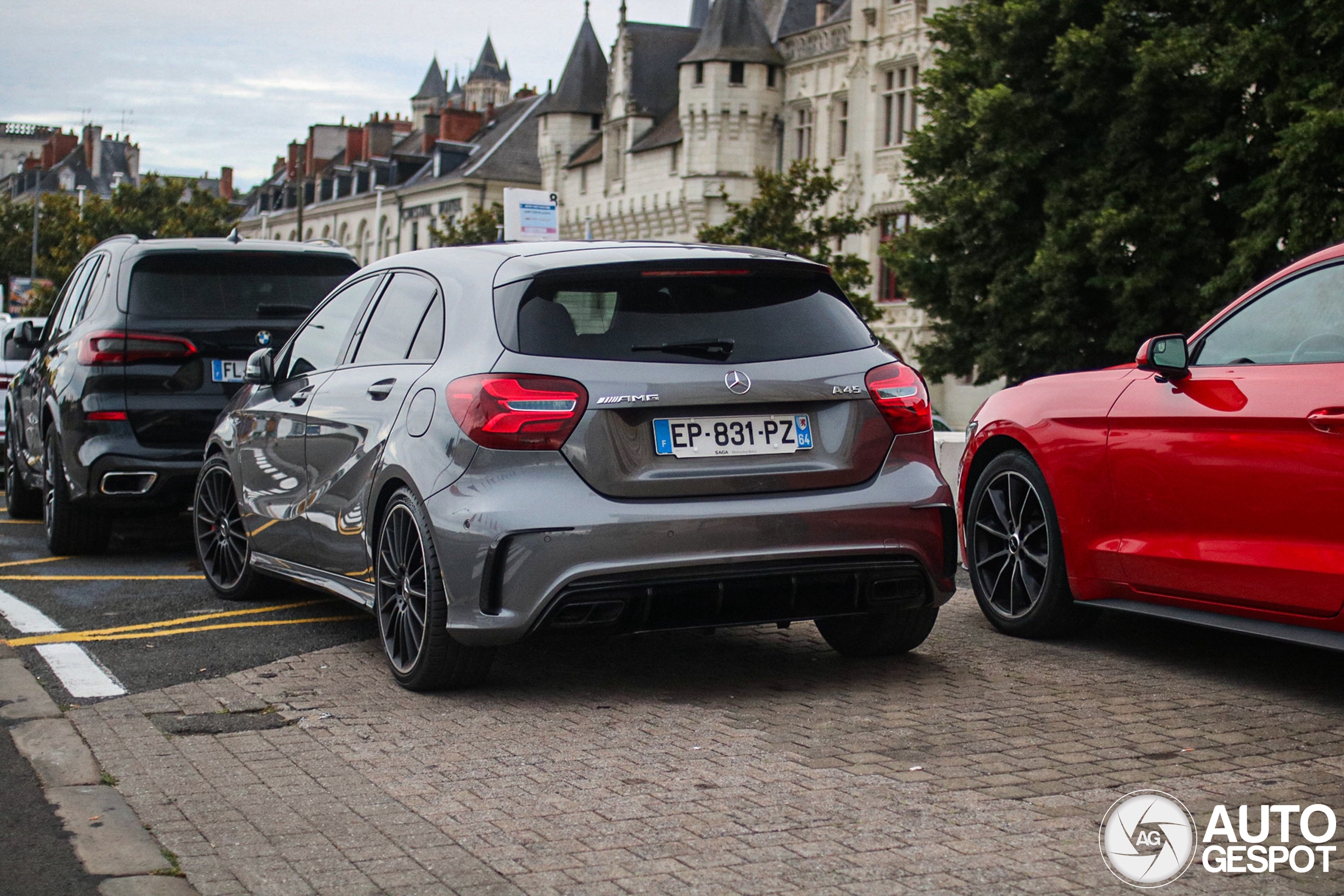 Mercedes-AMG A 45 W176 2015