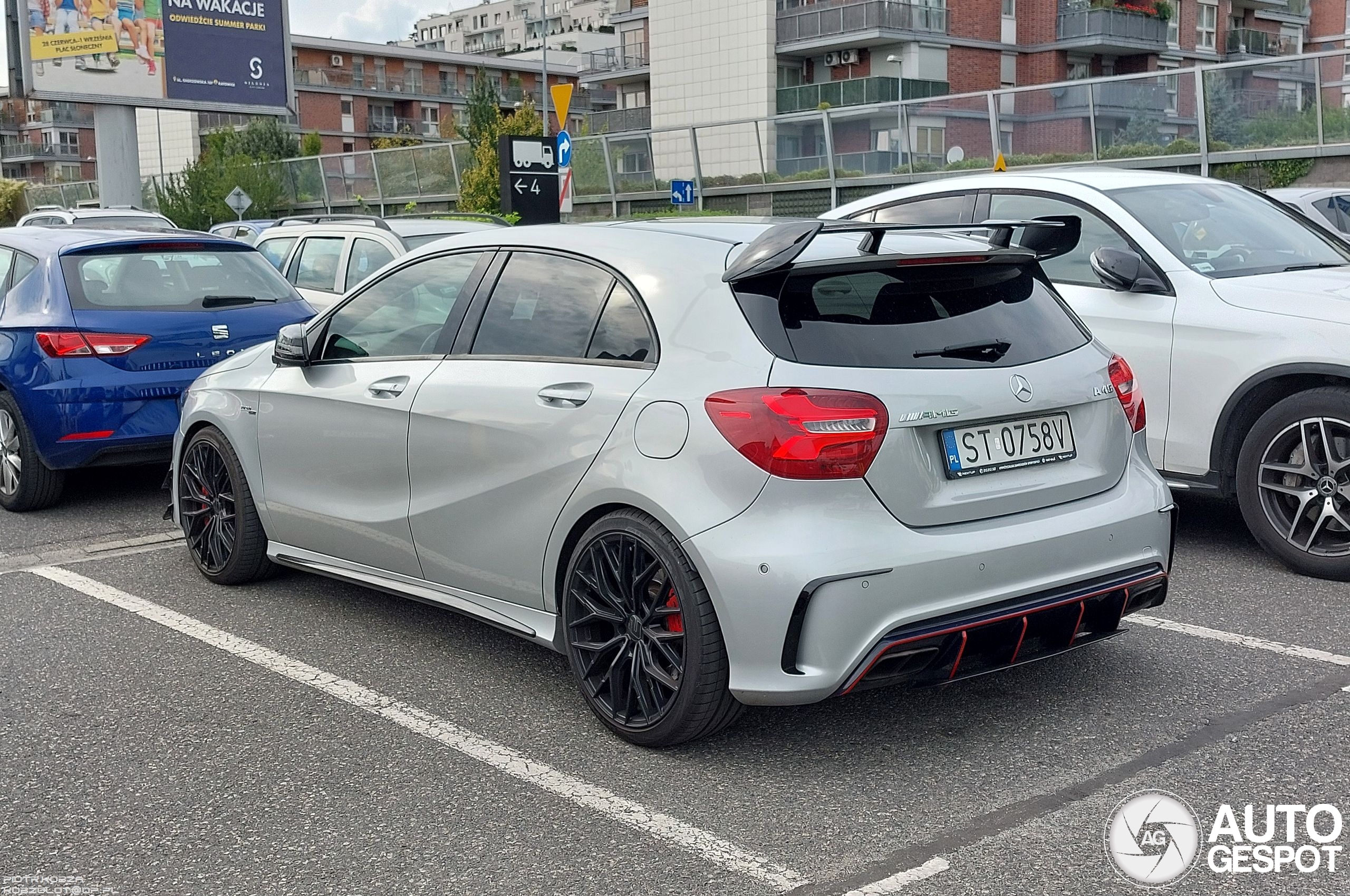 Mercedes-AMG A 45 W176 2015