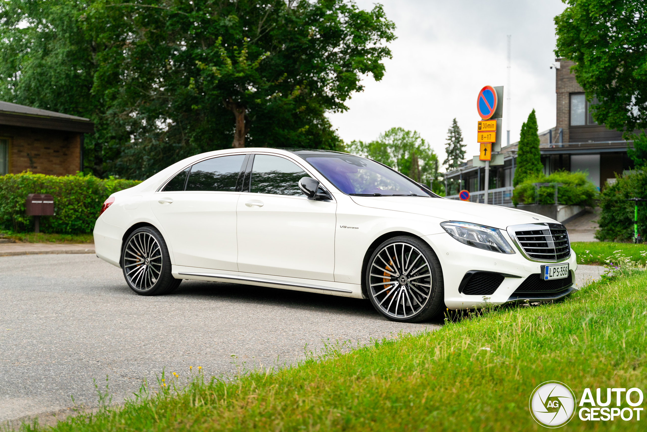 Mercedes-AMG S 63 V222