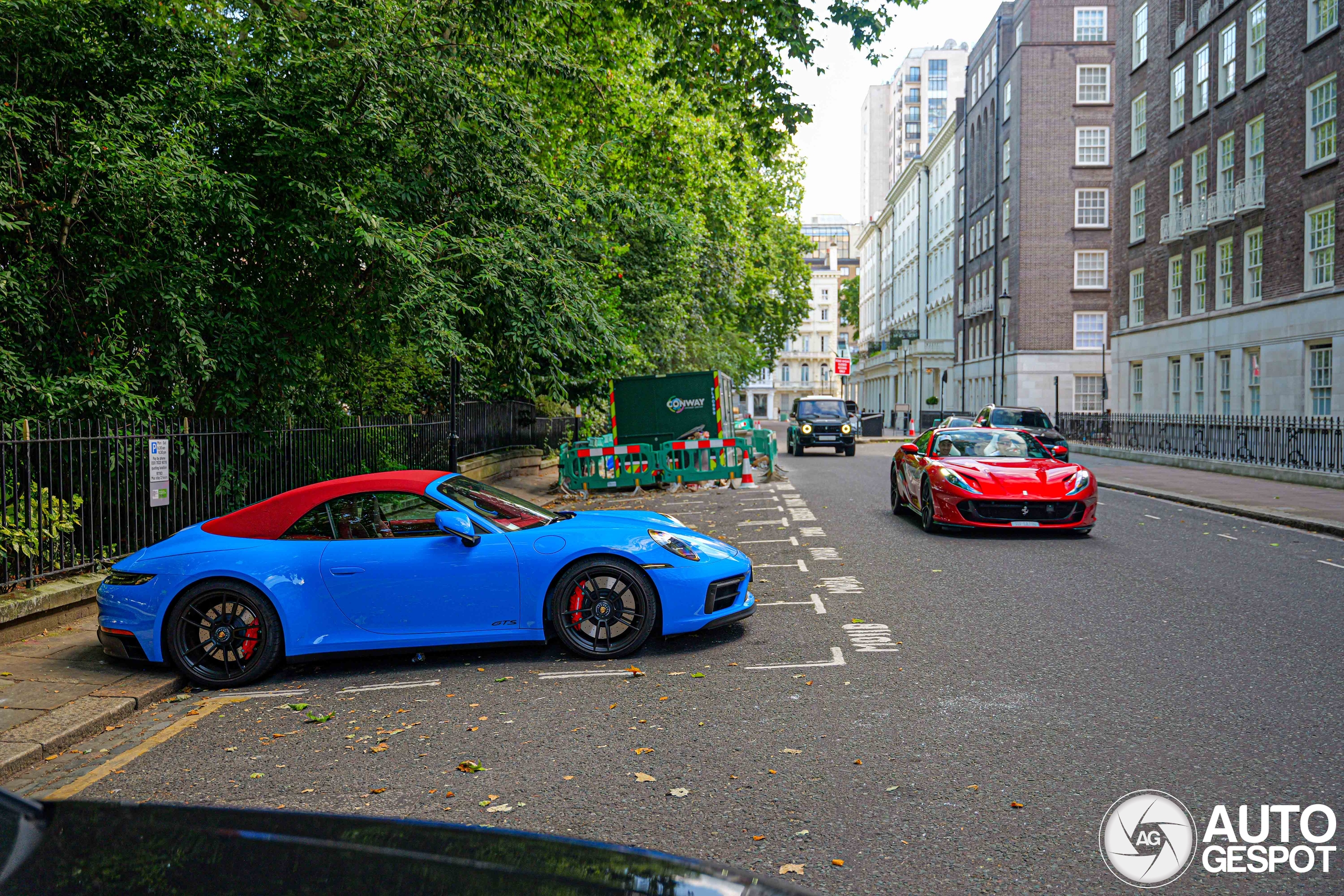 Porsche 992 Carrera 4 GTS Cabriolet