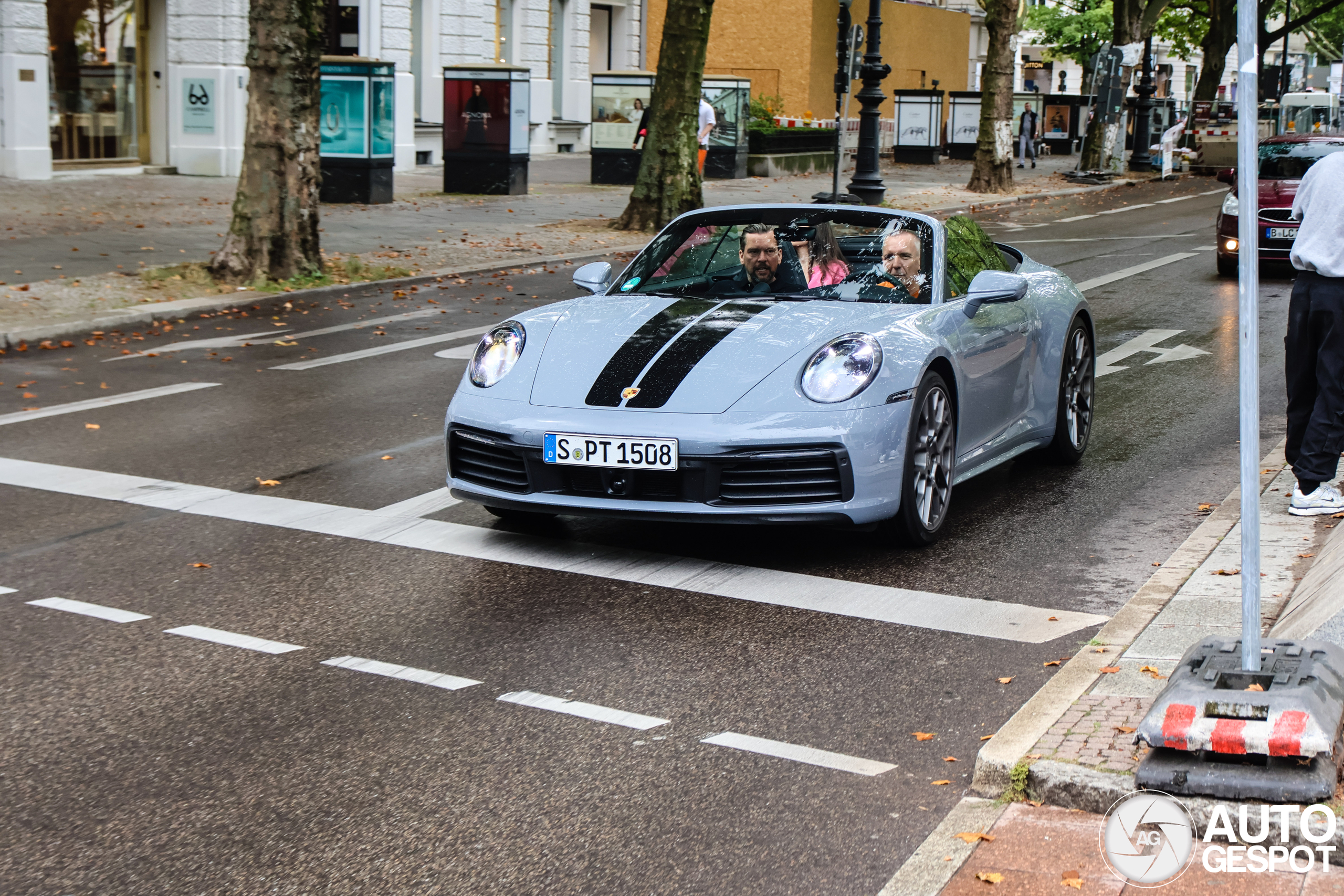 Porsche 992 Carrera 4S Cabriolet