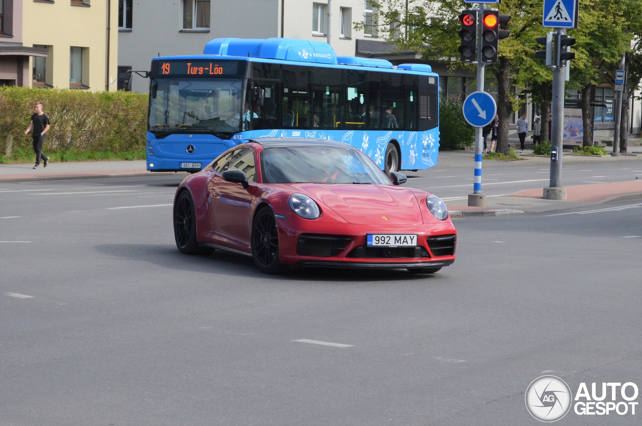 Porsche 992 Carrera GTS