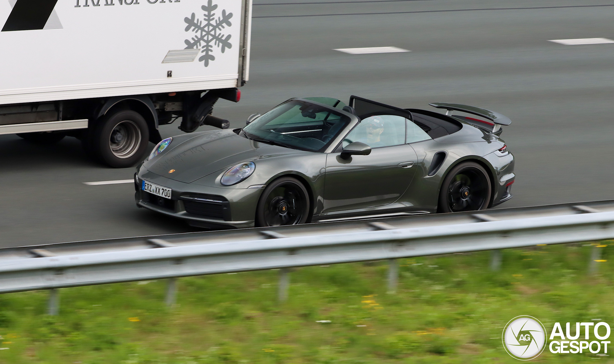 Porsche 992 Turbo S Cabriolet