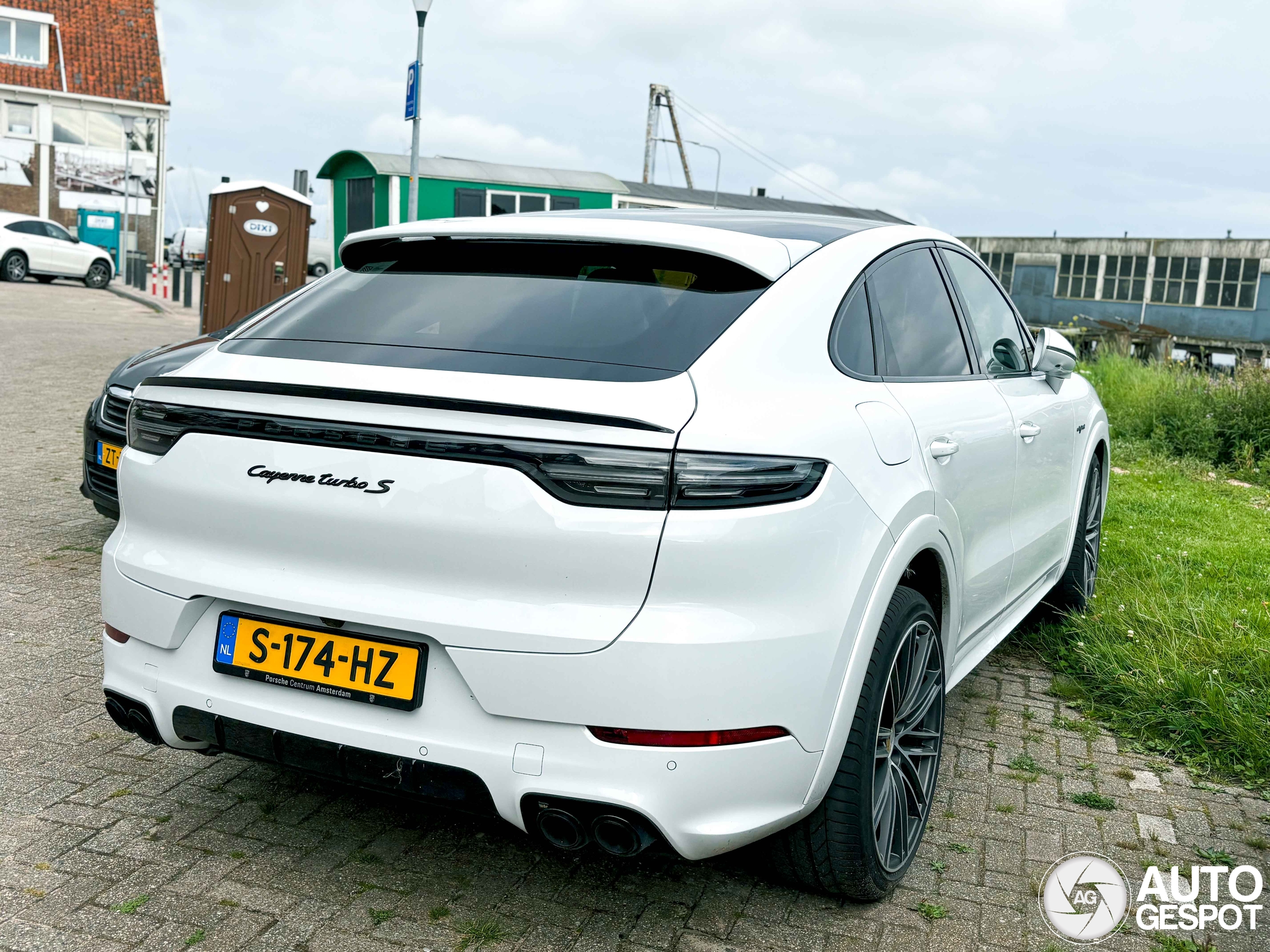 Porsche Cayenne Coupé Turbo S E-Hybrid