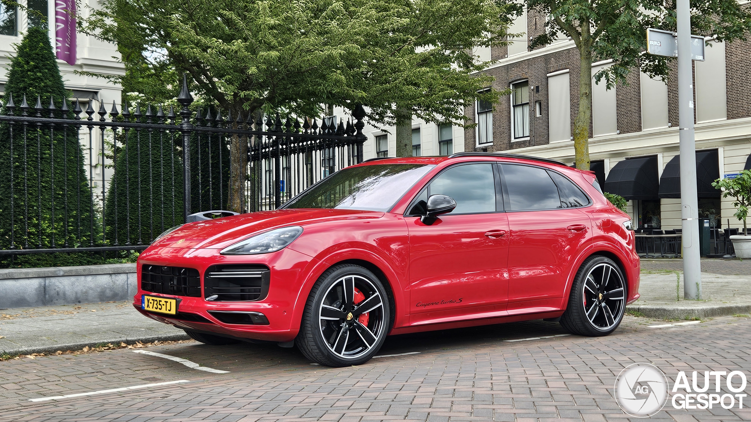 Porsche Cayenne Turbo S E-Hybrid