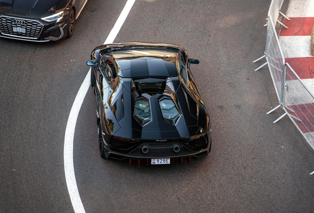 Lamborghini Aventador LP780-4 Ultimae Roadster