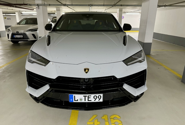 Lamborghini Urus S