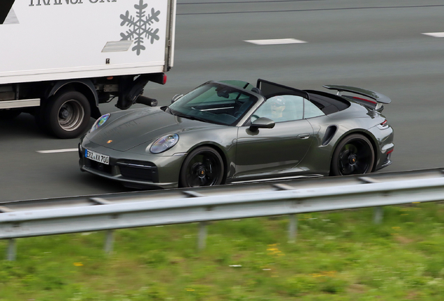 Porsche 992 Turbo S Cabriolet