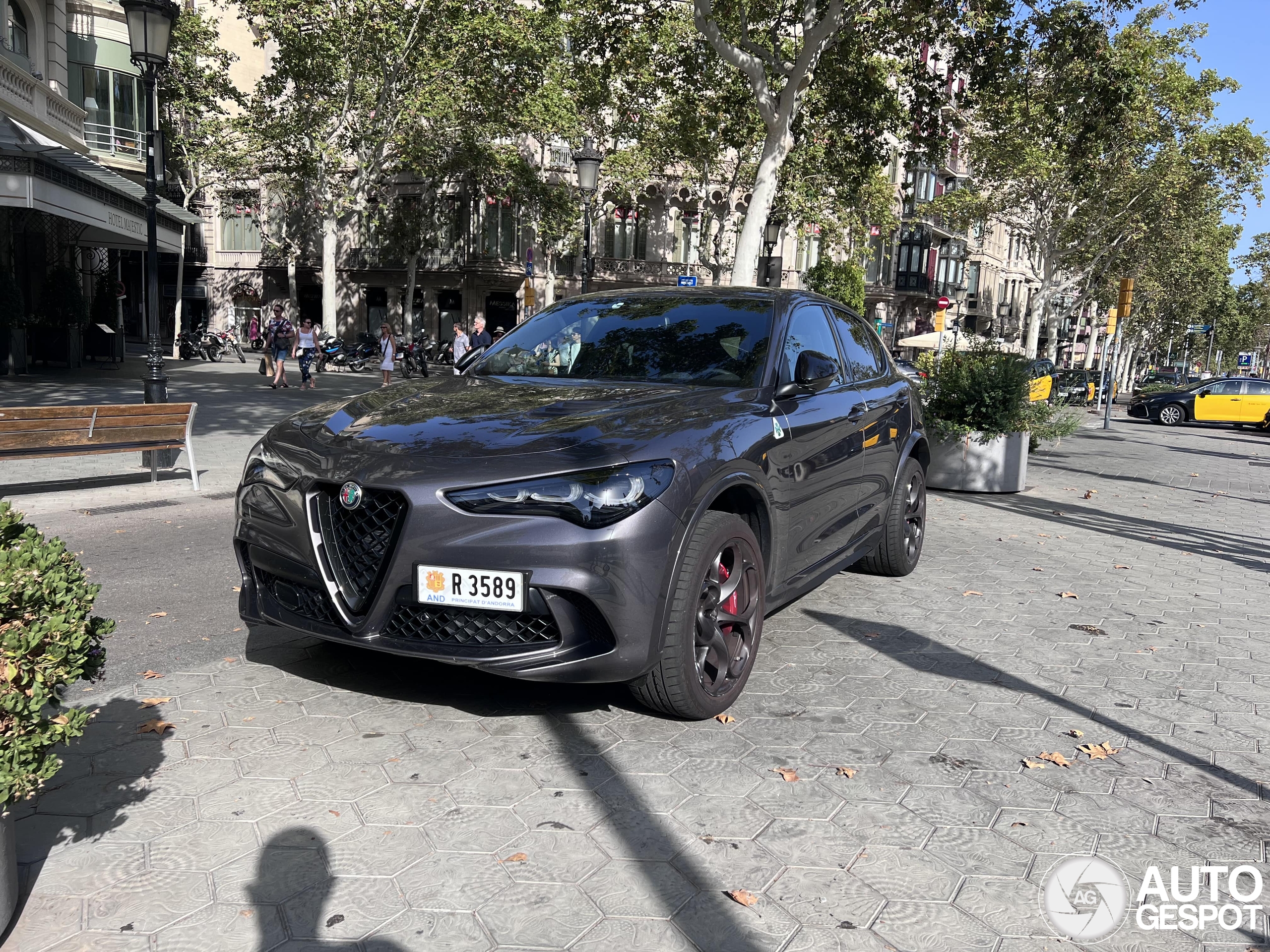 Alfa Romeo Stelvio Quadrifoglio 2023