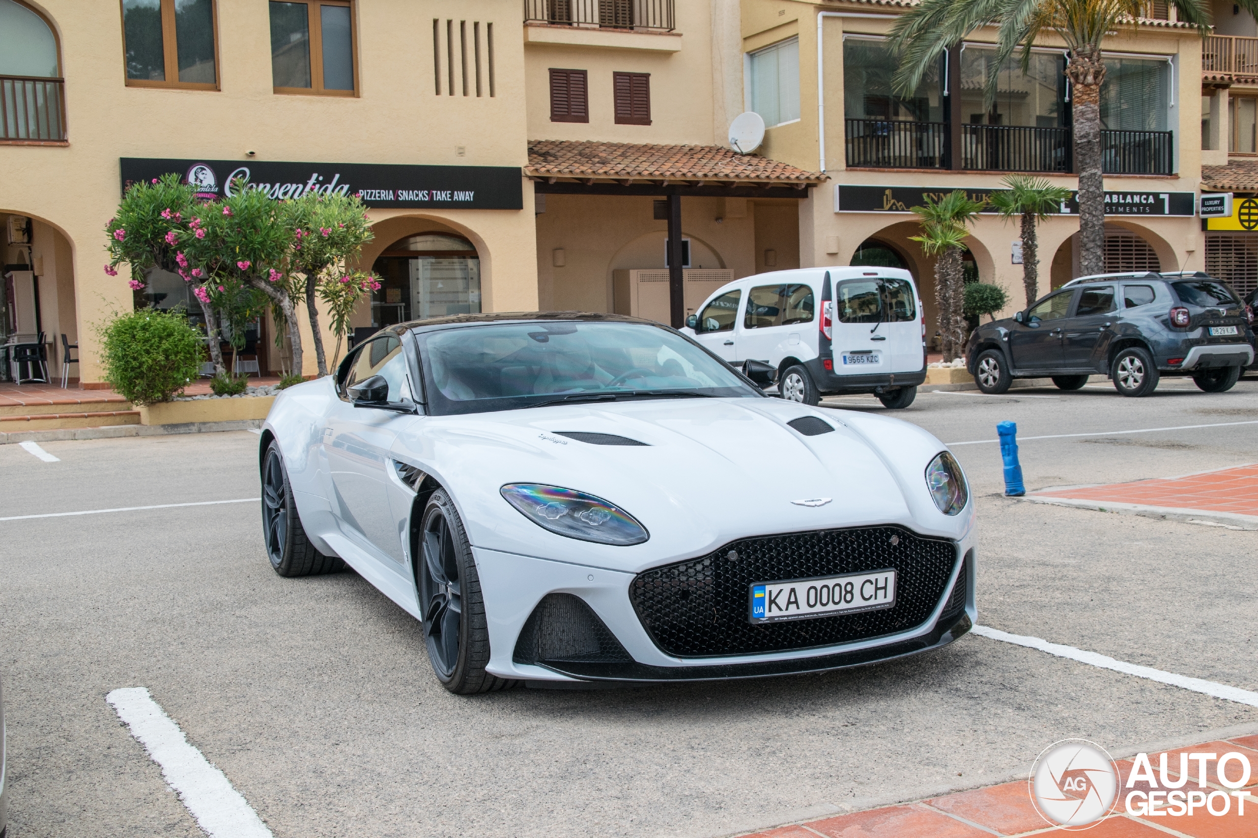 Aston Martin DBS Superleggera