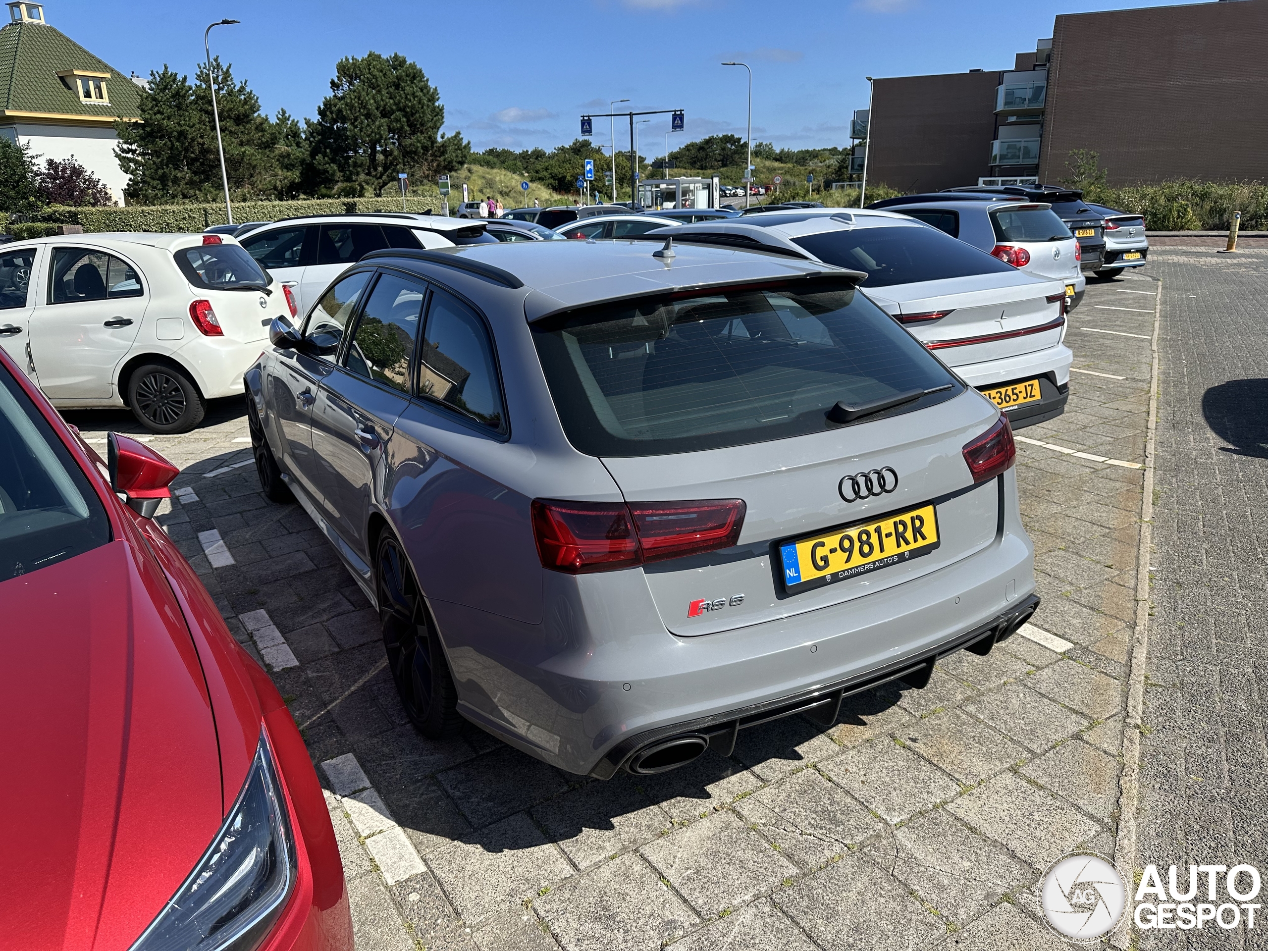 Audi RS6 Avant C7 2015