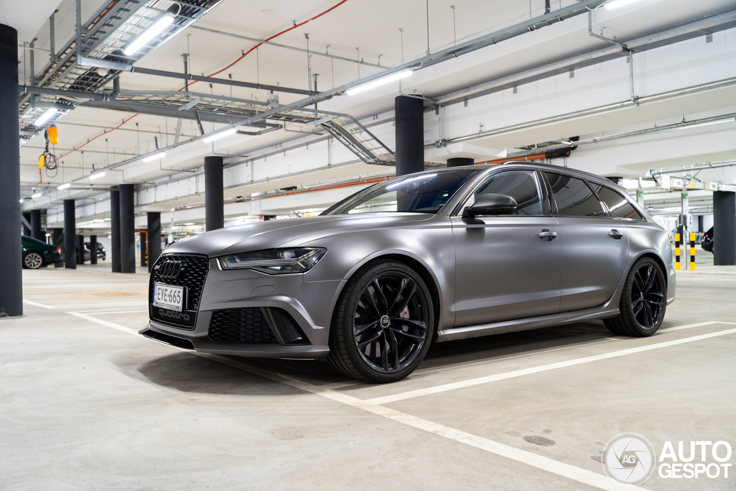 Audi RS6 Avant C7 2015