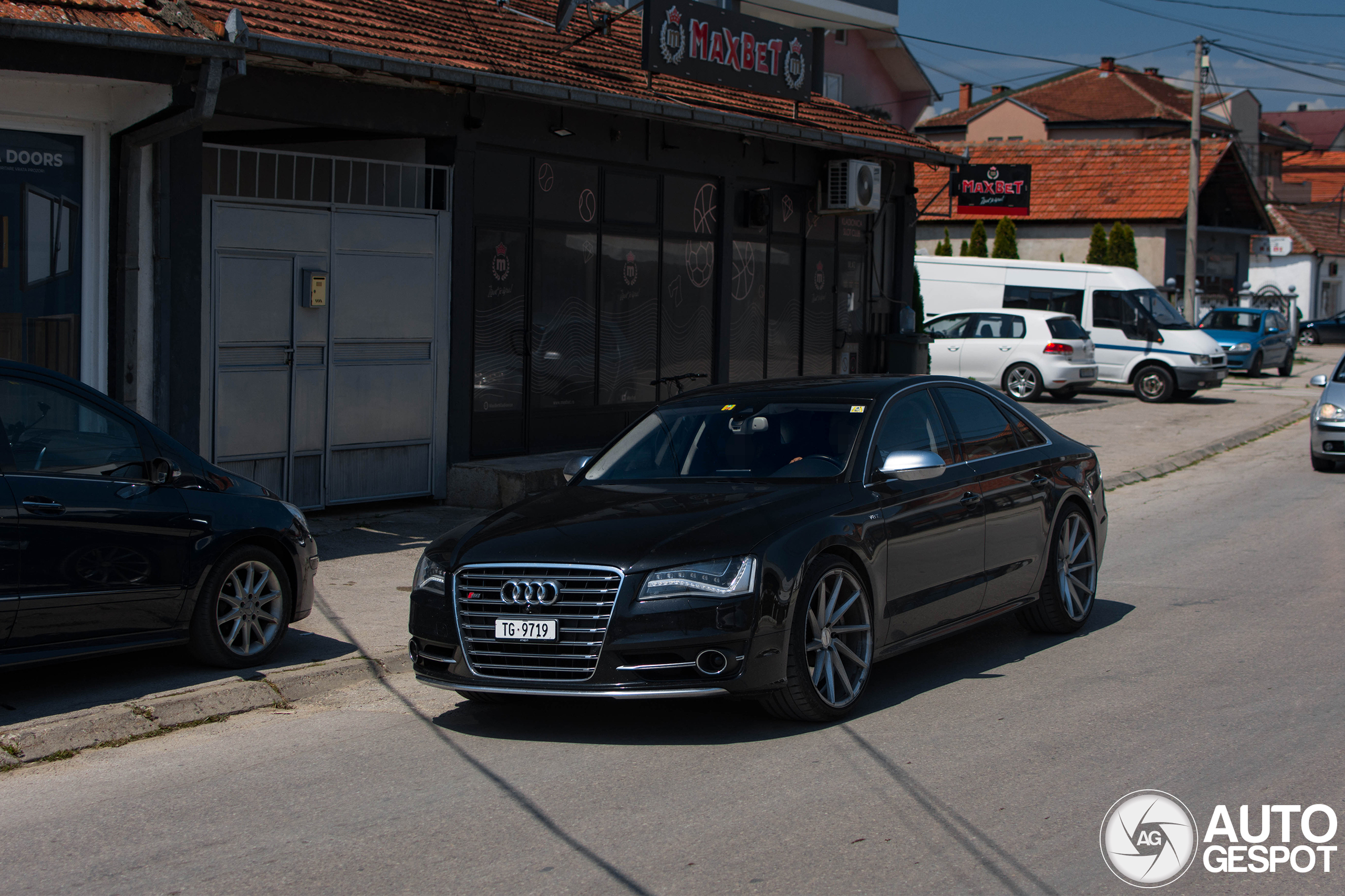 Audi S8 D4