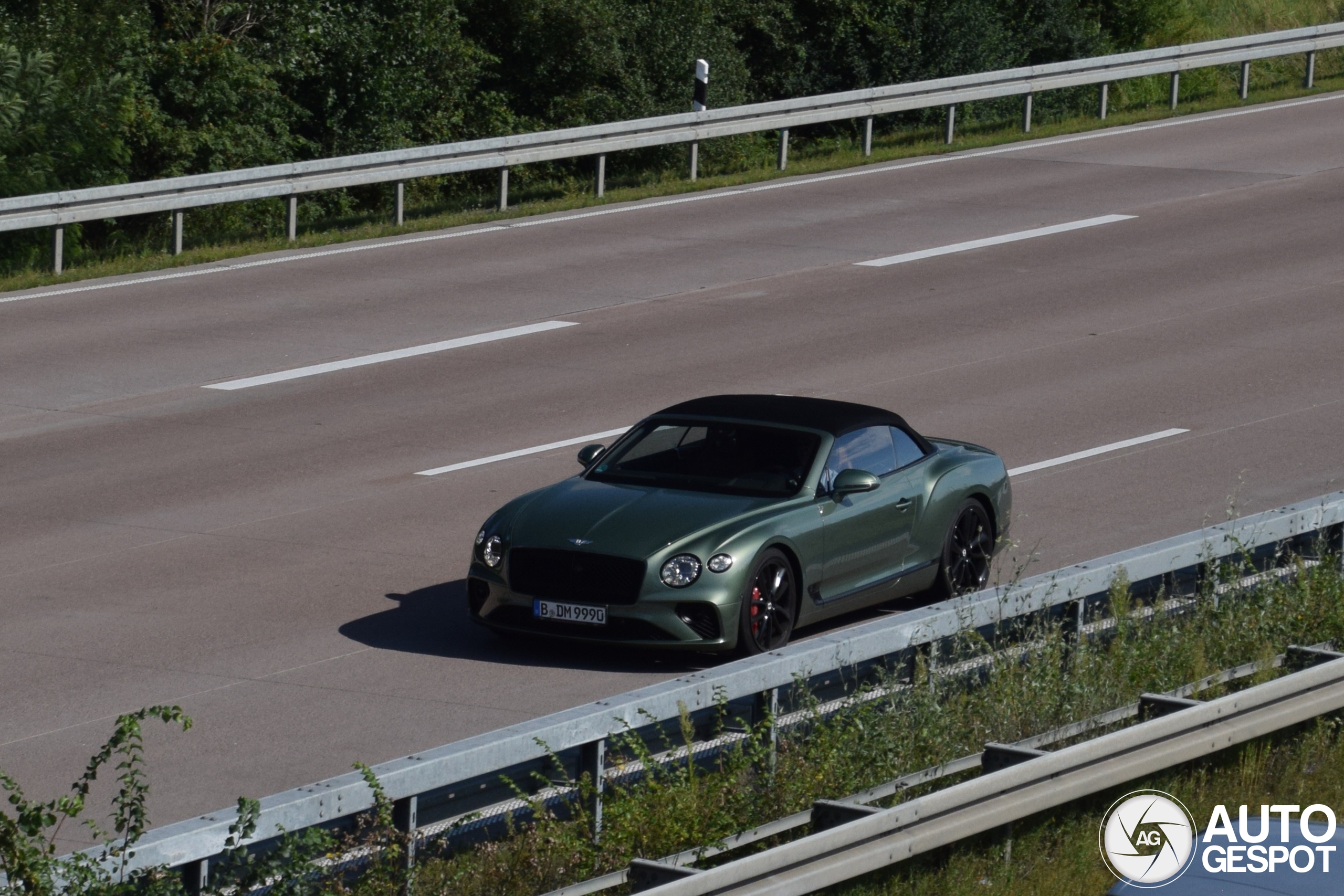 Bentley Continental GTC 2019