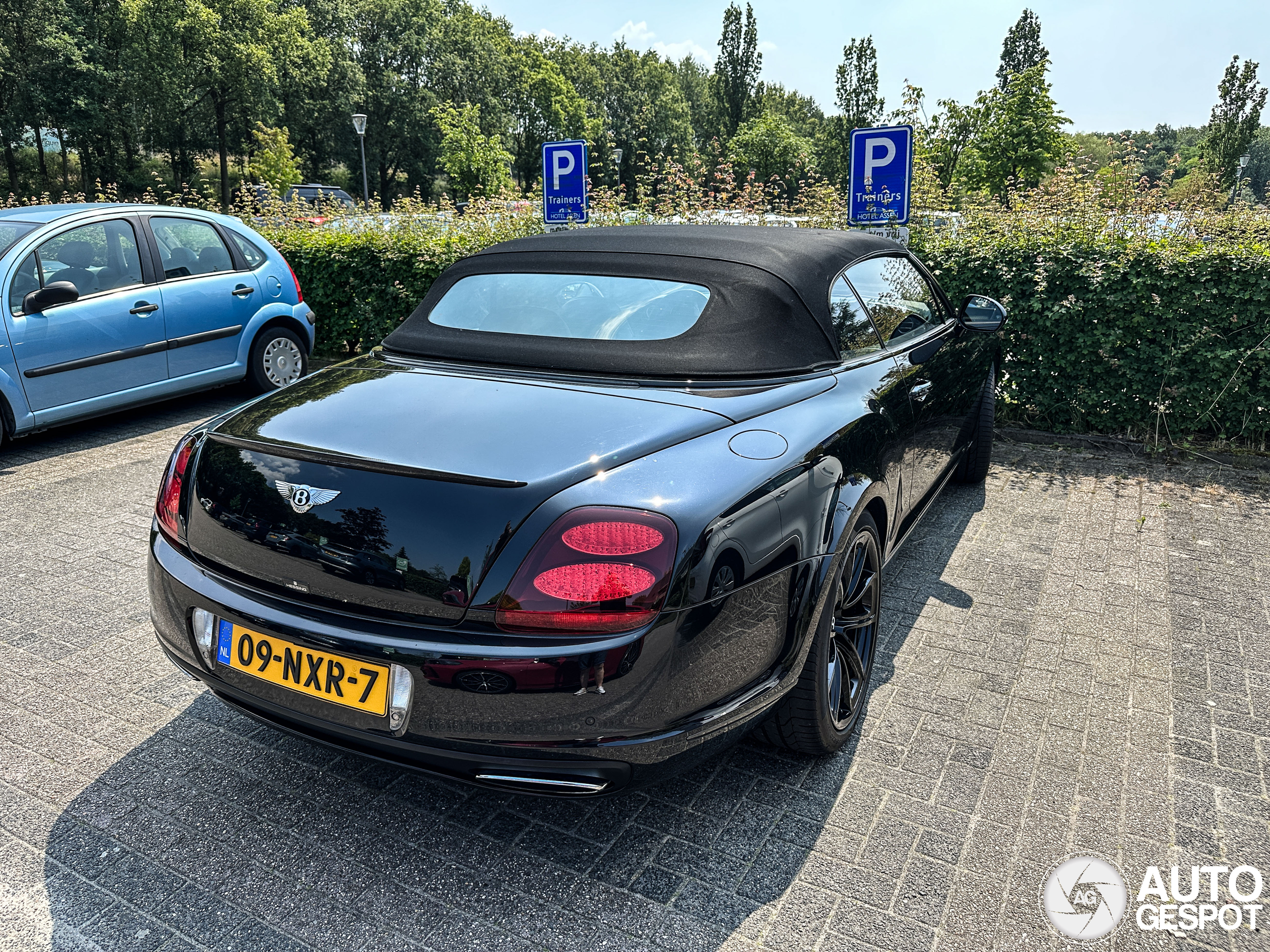 Bentley Continental Supersports Convertible