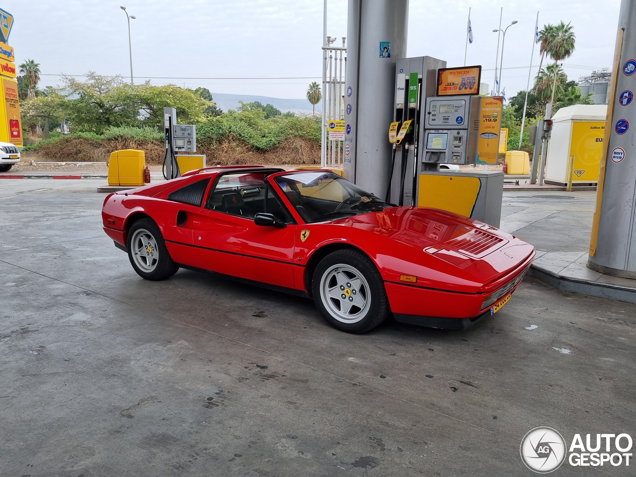 Ferrari 328 GTS