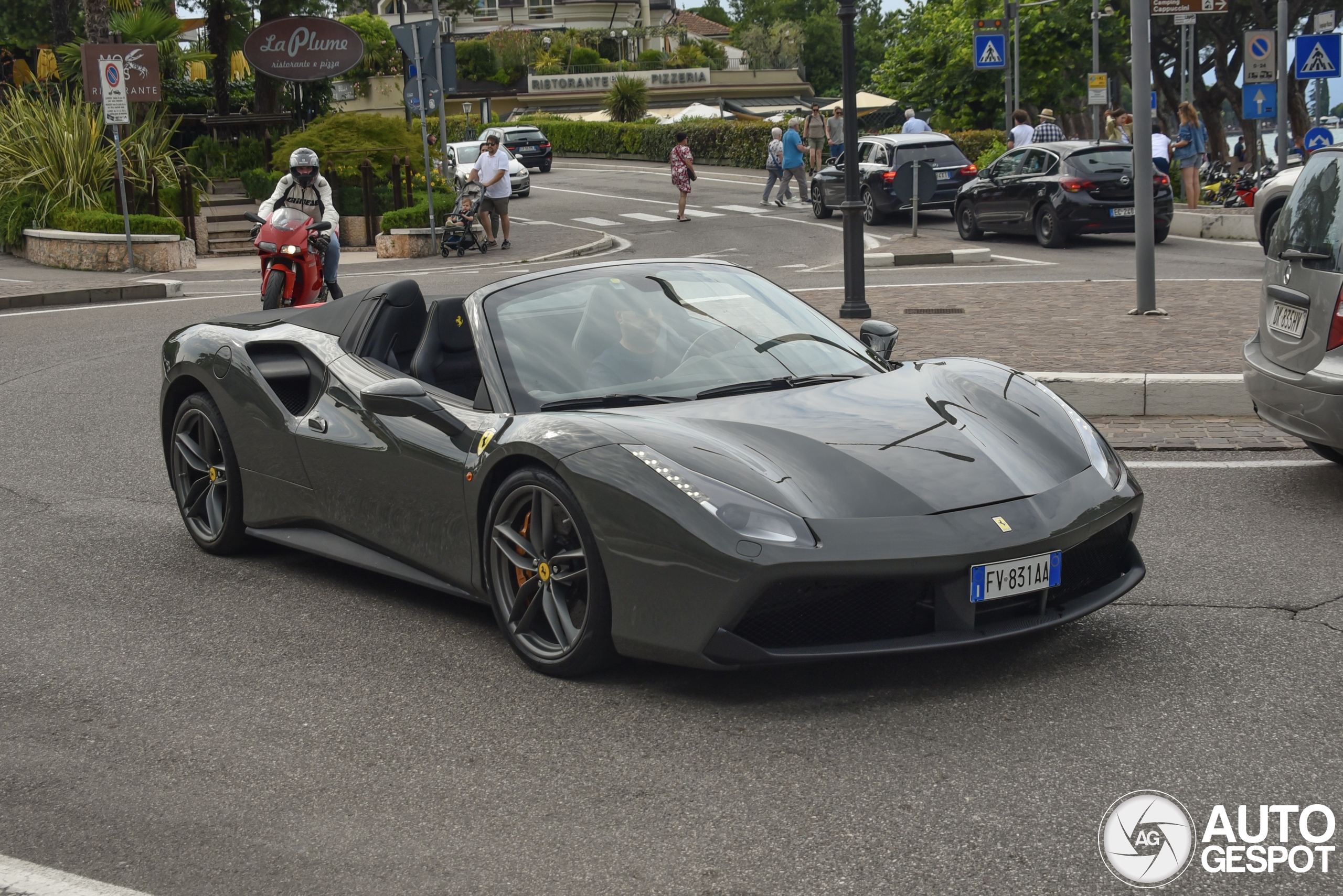 Ferrari 488 Spider