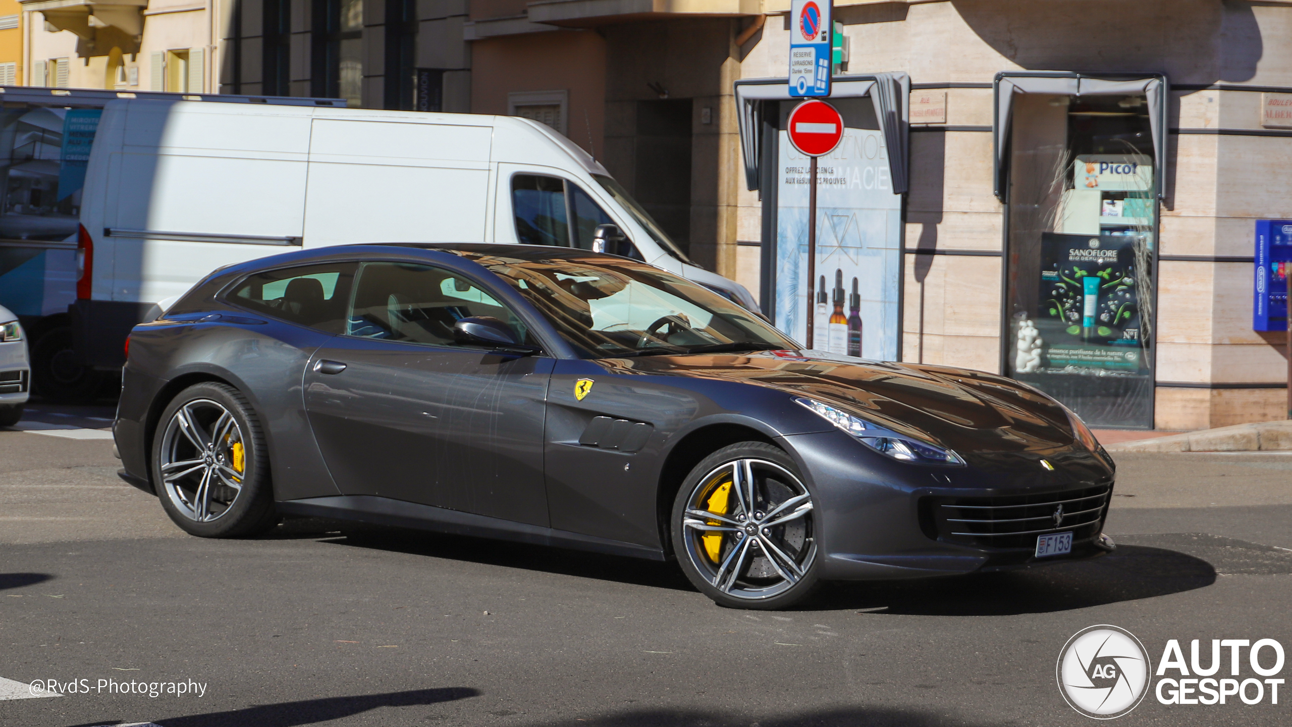 Ferrari GTC4Lusso