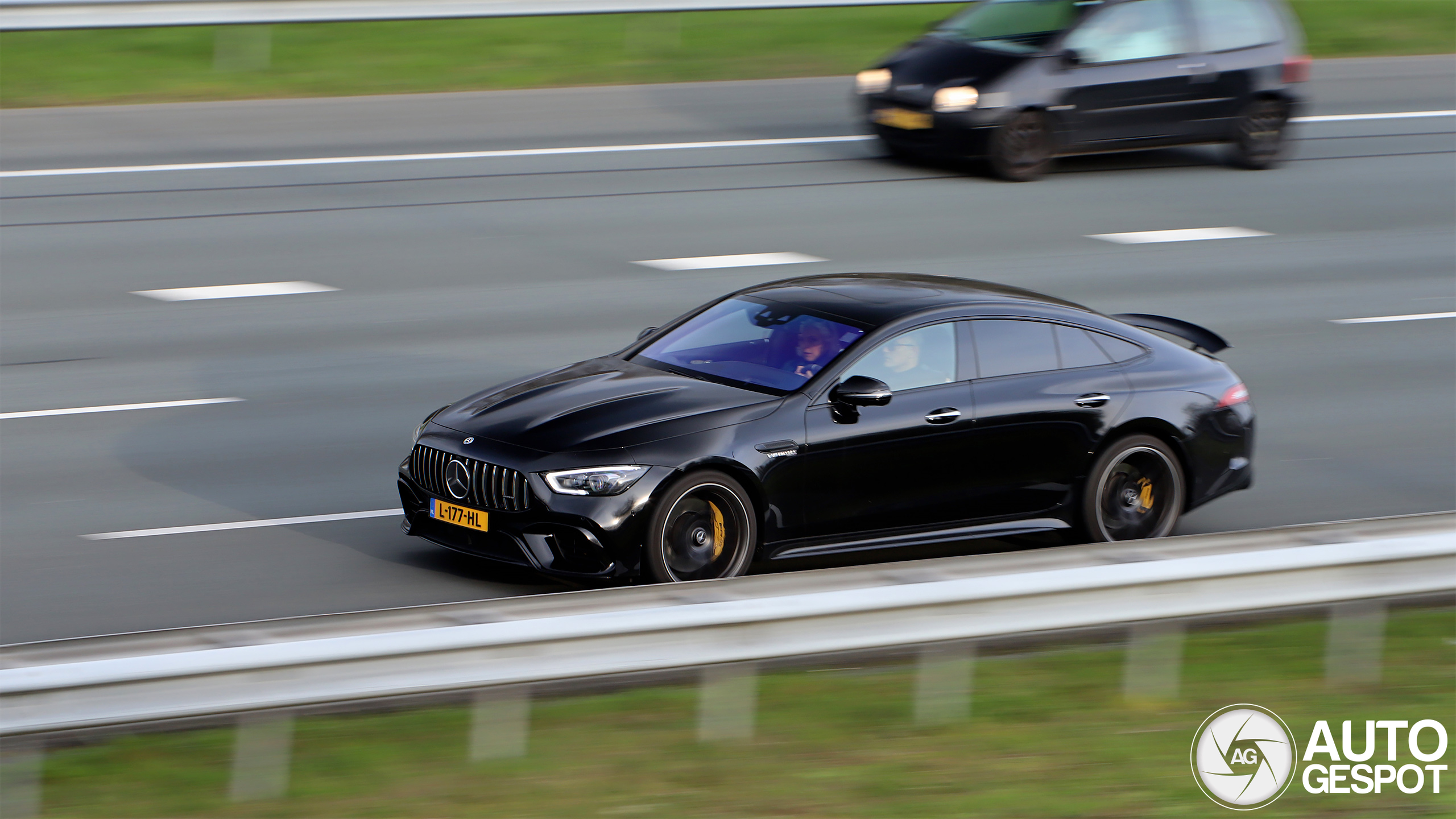 Mercedes-AMG GT 63 S X290