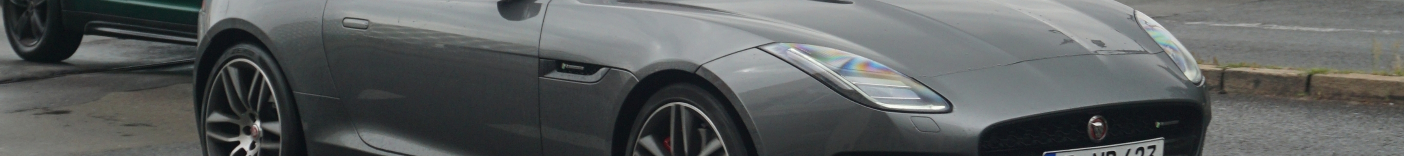 Jaguar F-TYPE P380 Coupé