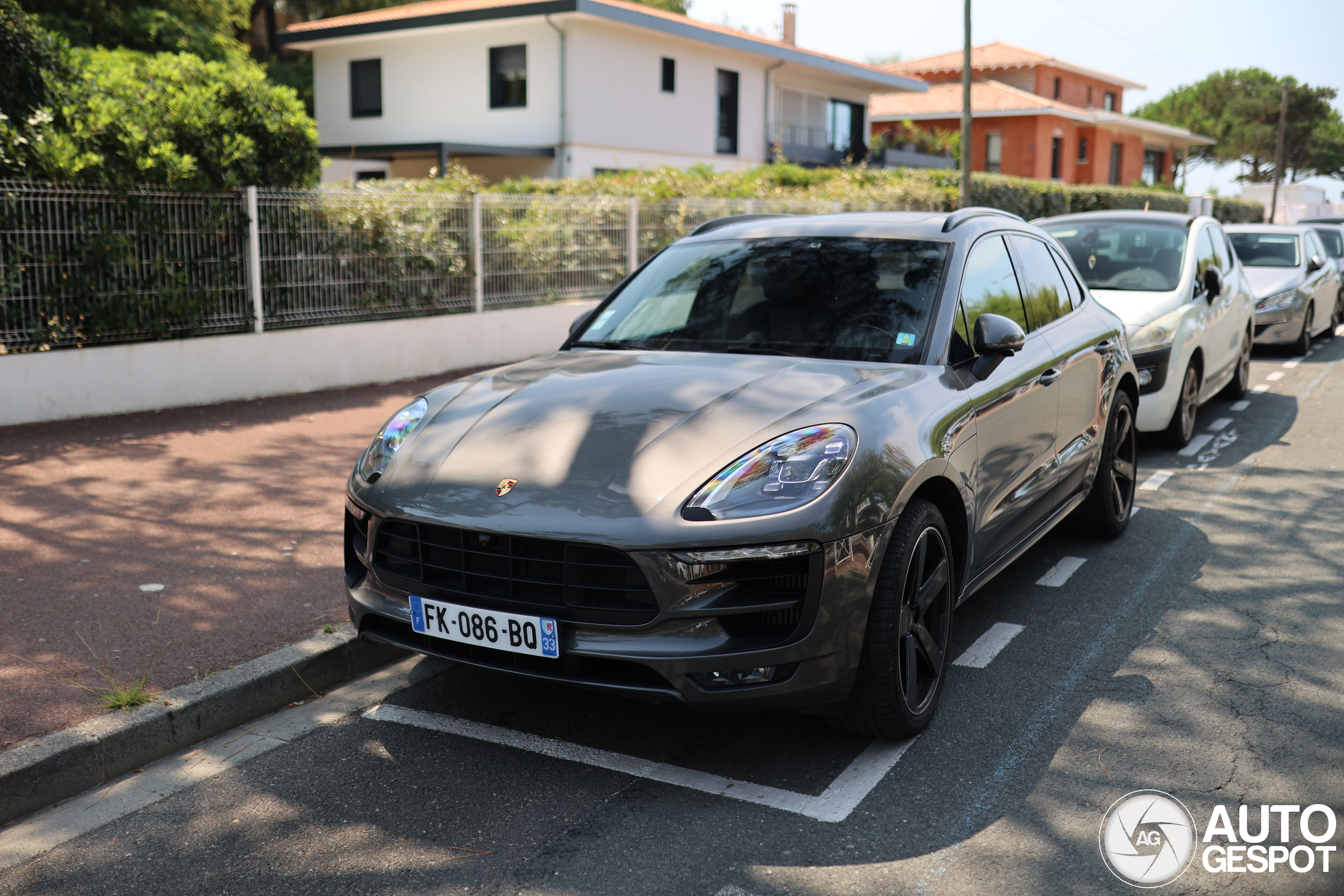 Porsche 95B Macan GTS