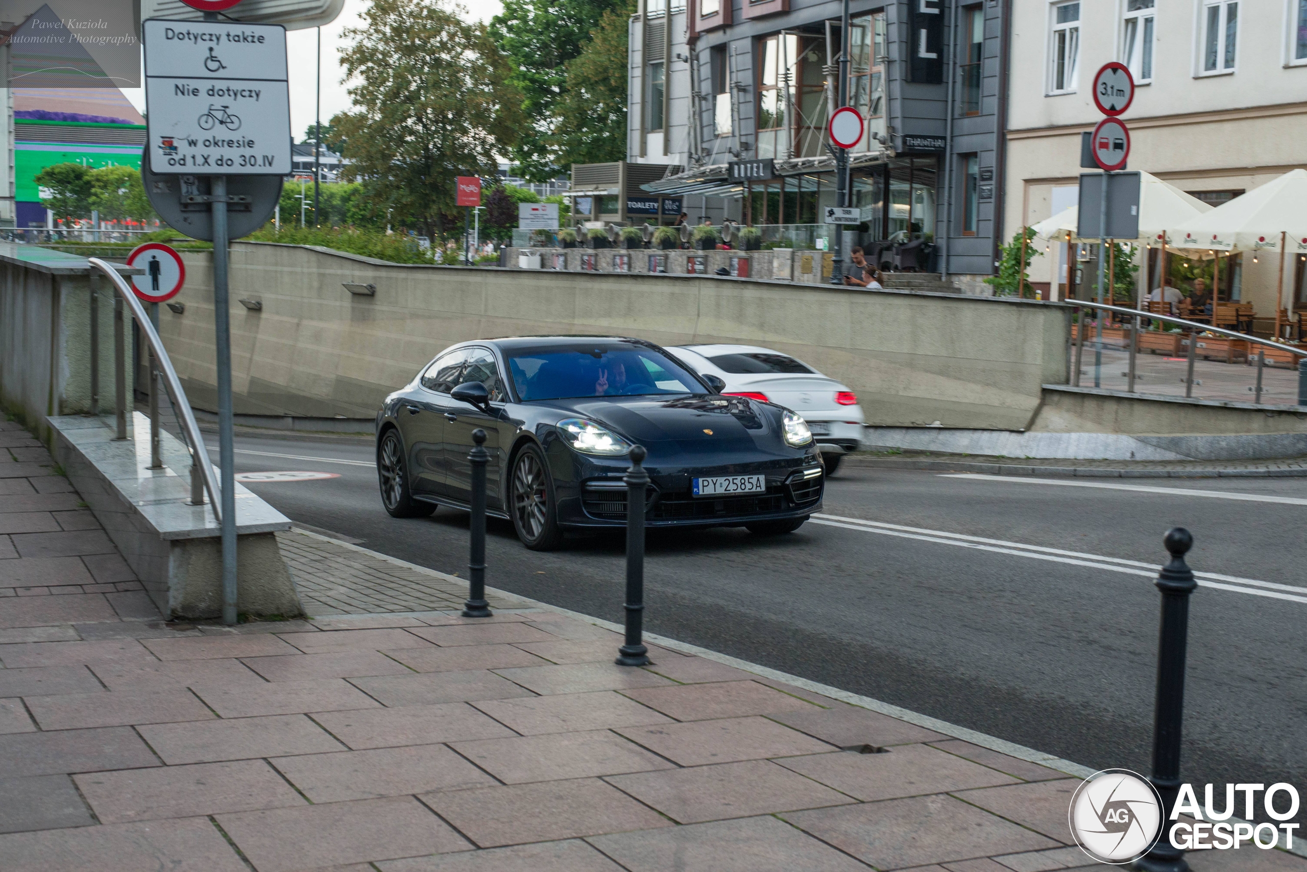 Porsche 971 Panamera GTS MkI