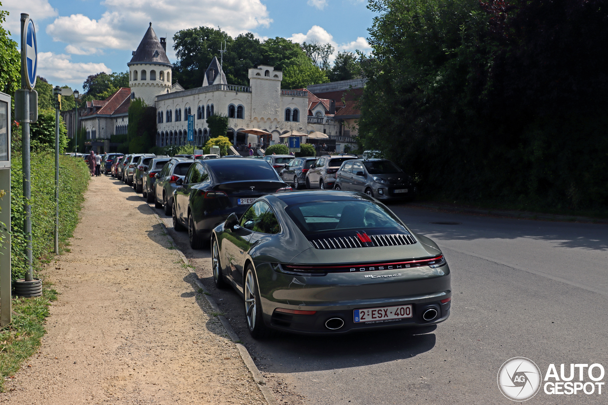 Porsche 992 Carrera 4S