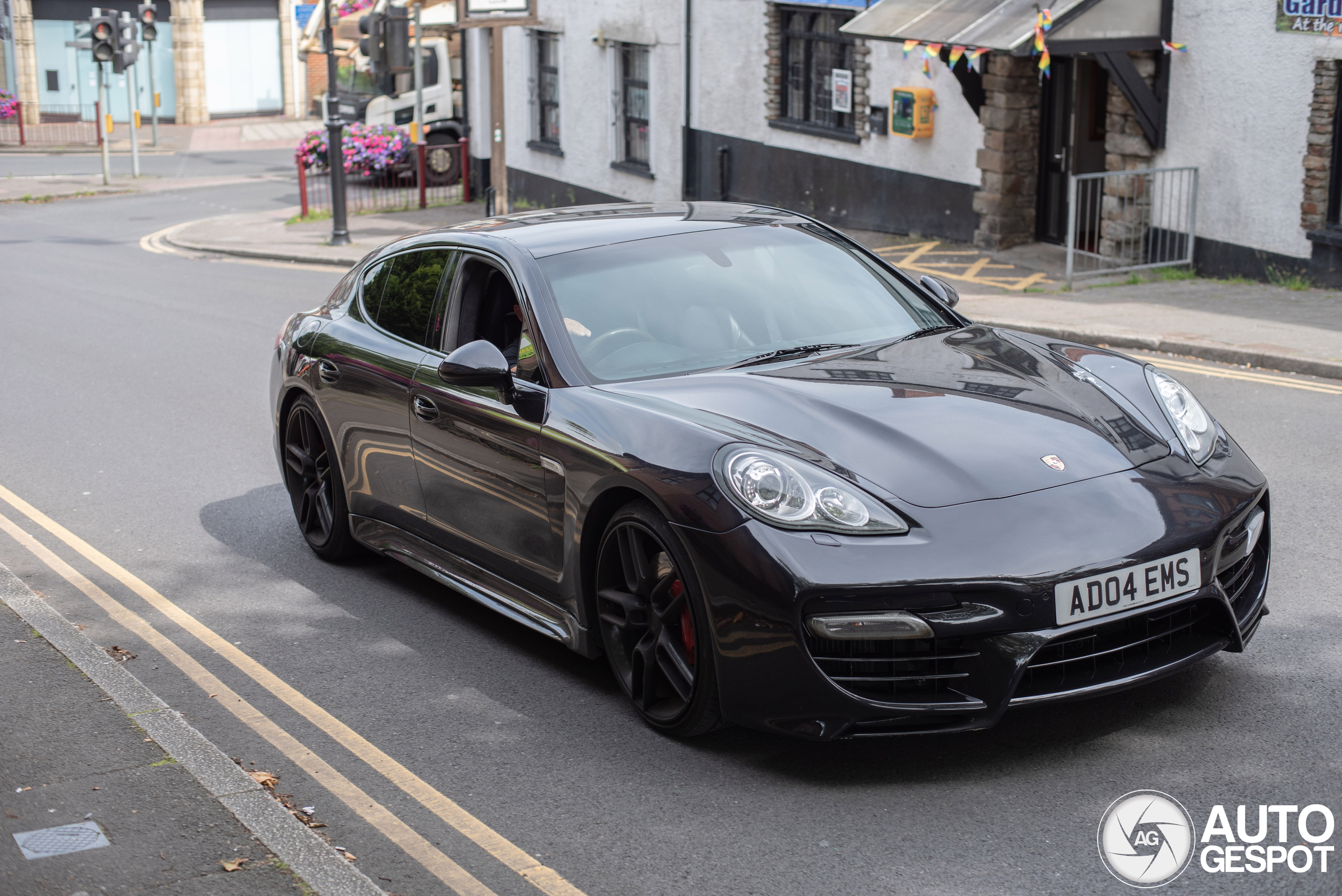 Porsche Panamera Turbo Caractère Exclusive