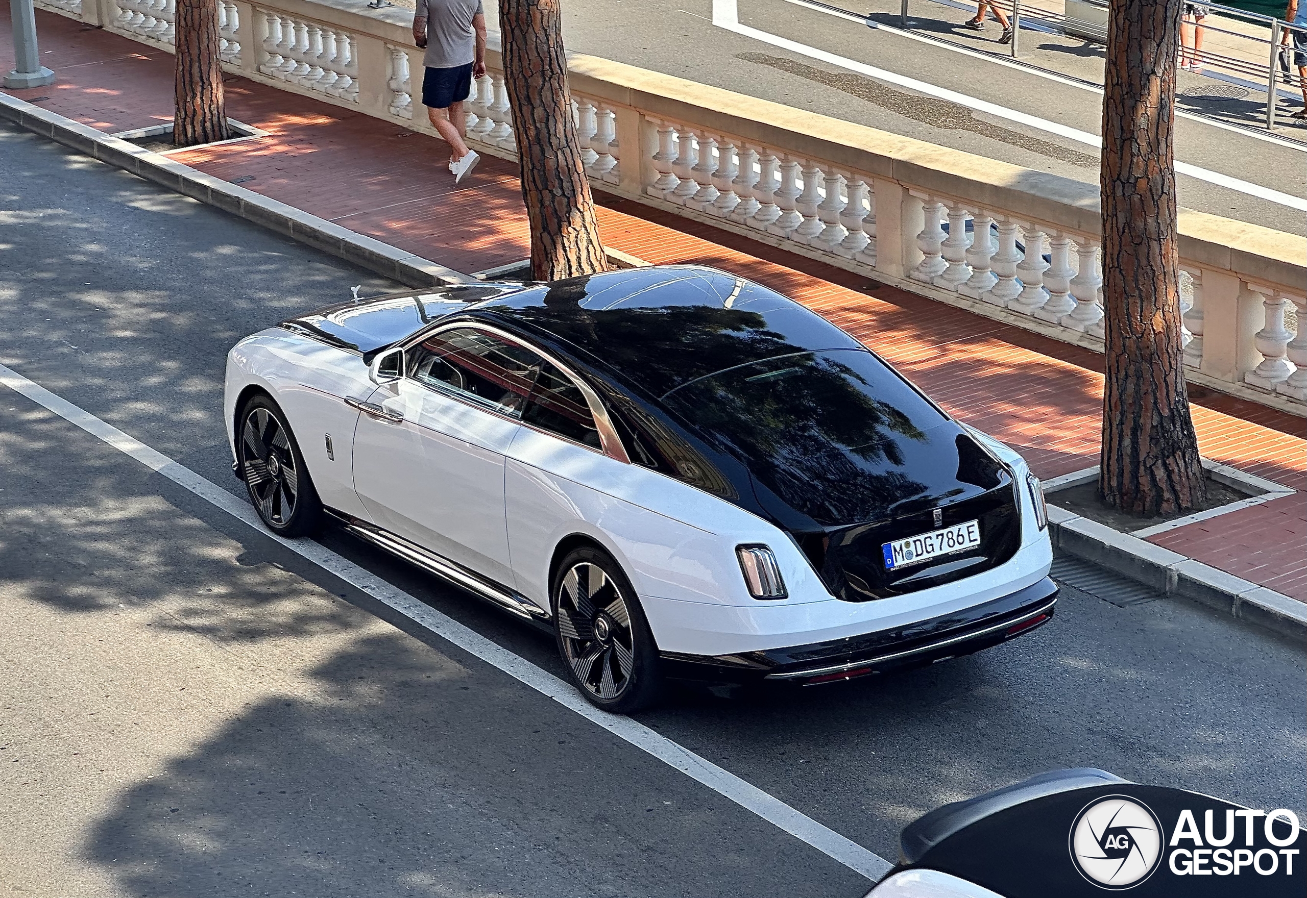 Rolls-Royce Spectre