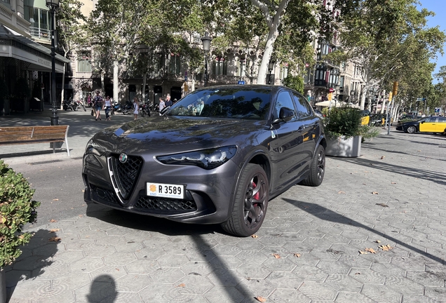 Alfa Romeo Stelvio Quadrifoglio 2023