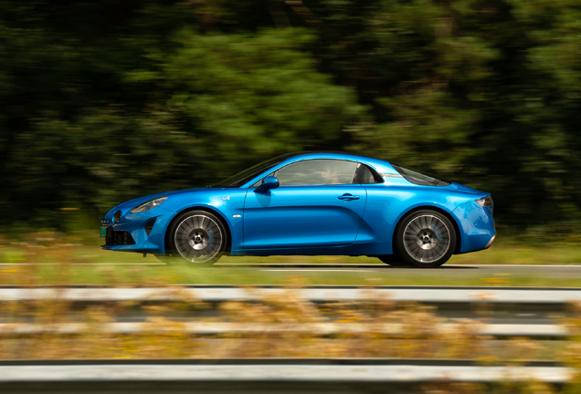 Alpine A110 2022