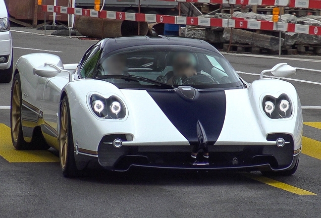 Pagani Utopia