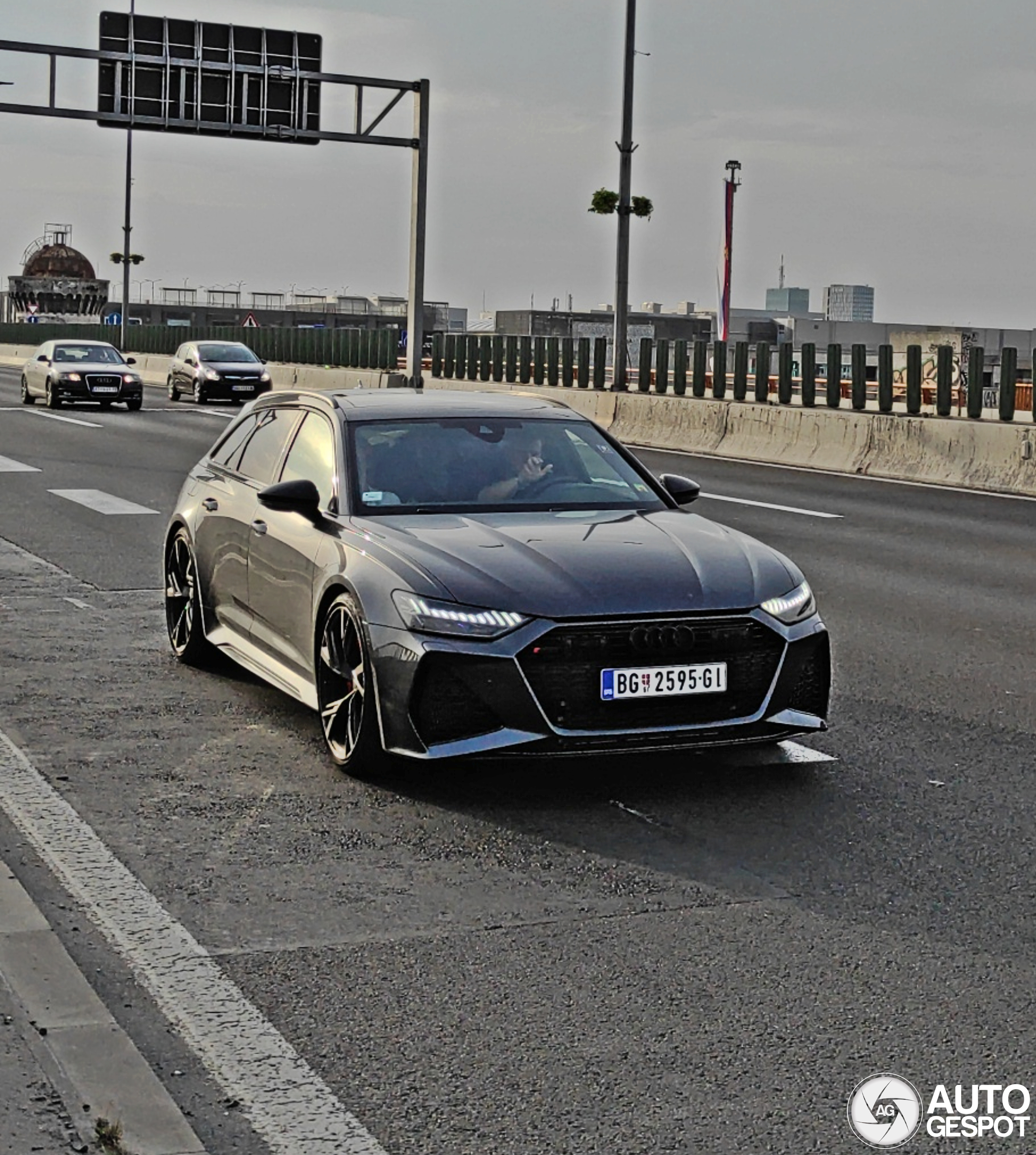 Audi RS6 Avant C8