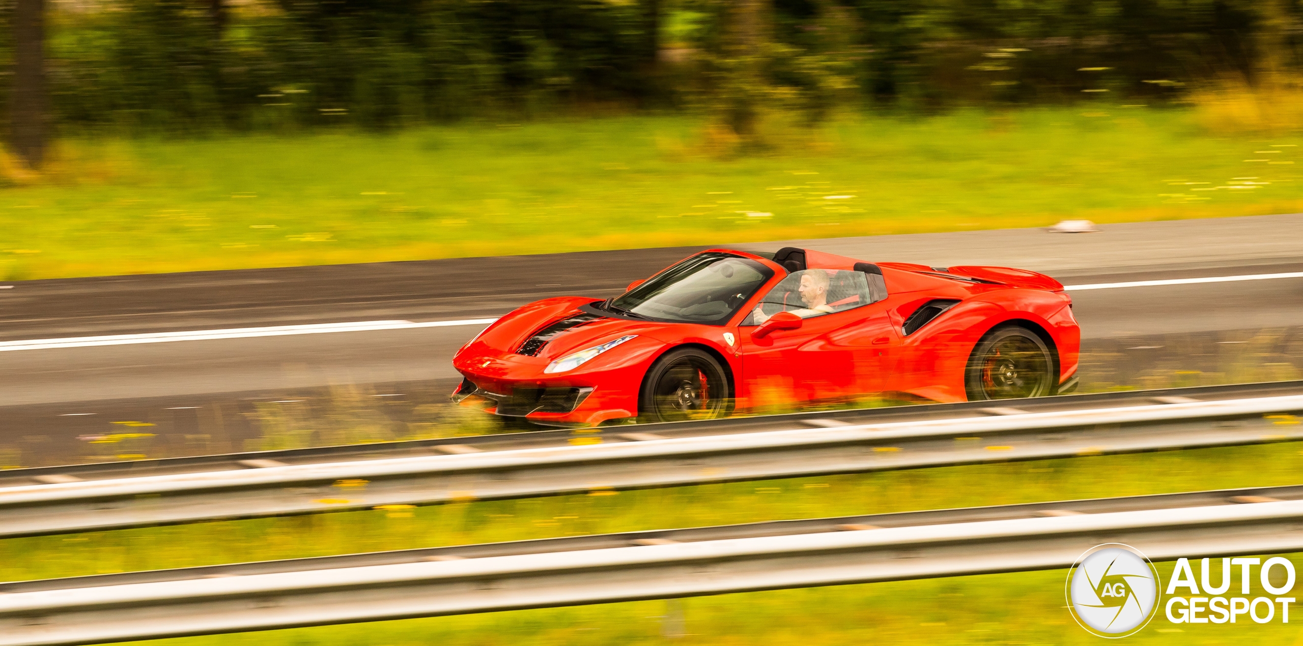 Ferrari 488 Pista Spider