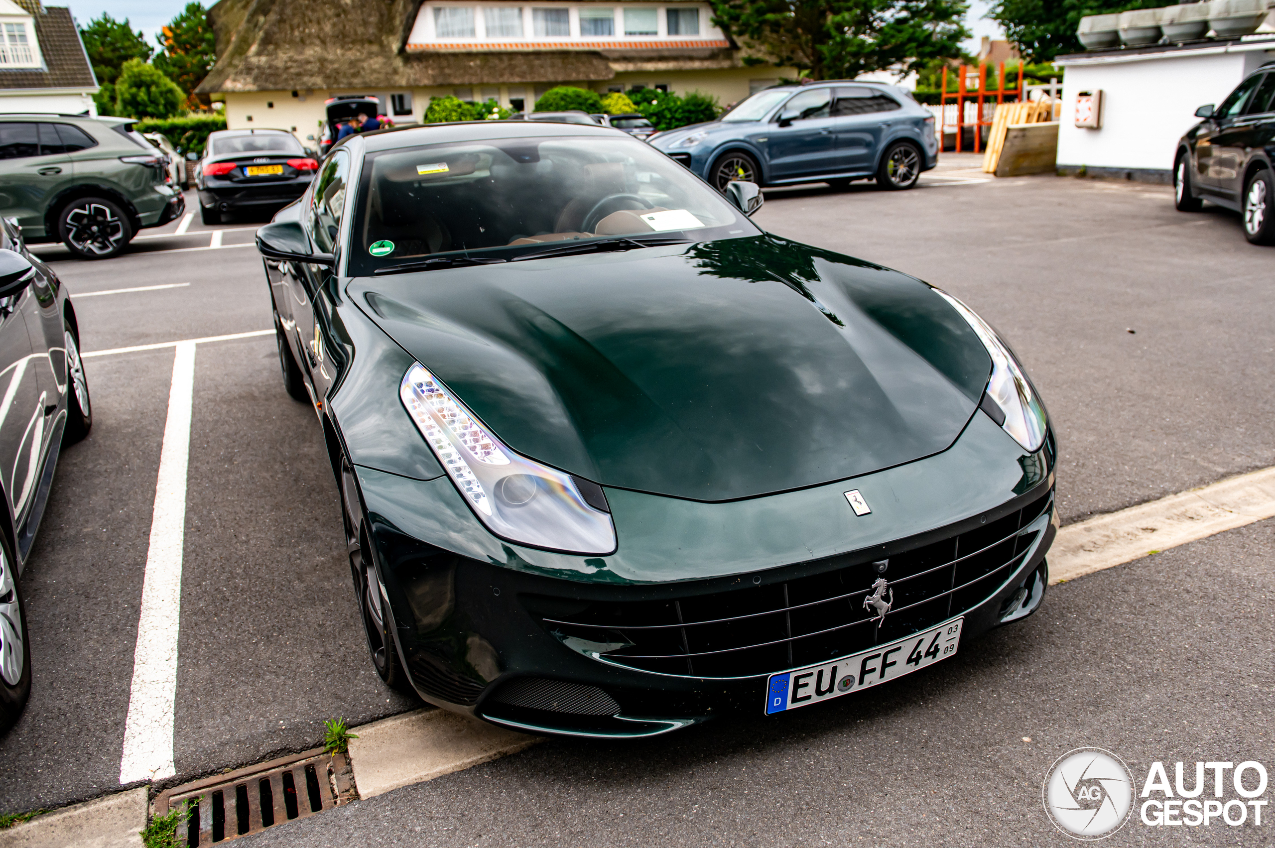 Ferrari FF