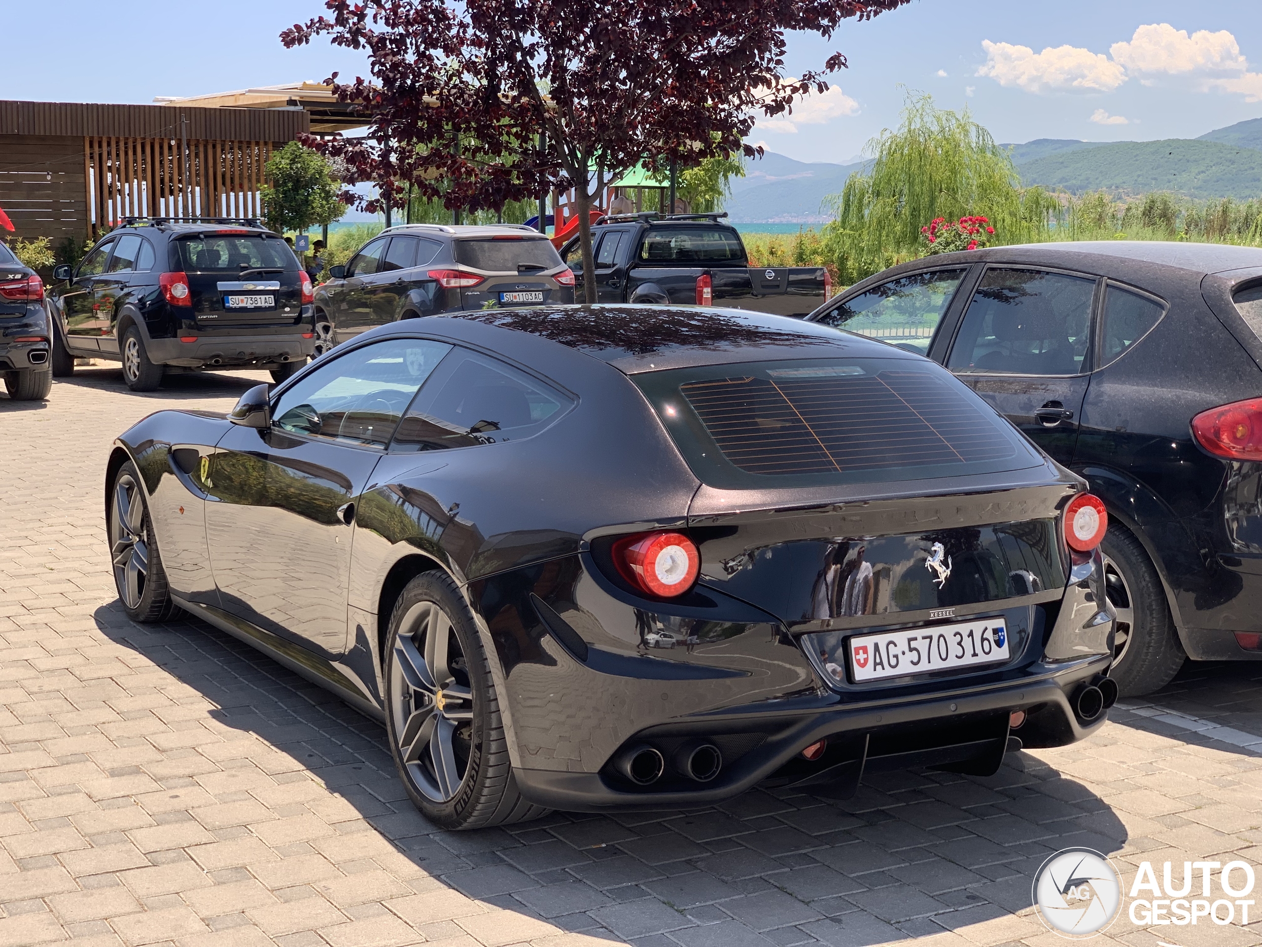 Ferrari FF