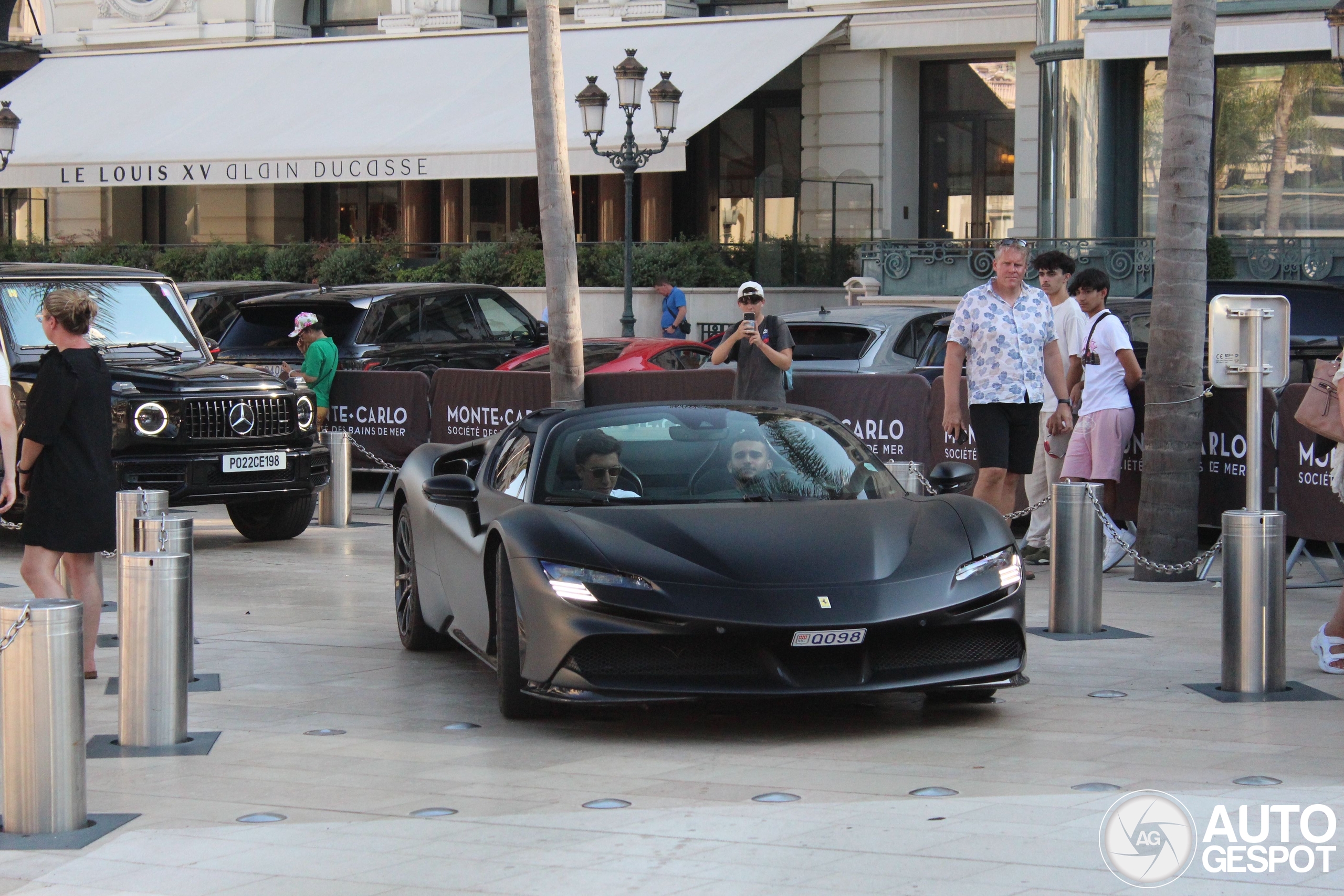 Ferrari SF90 Spider