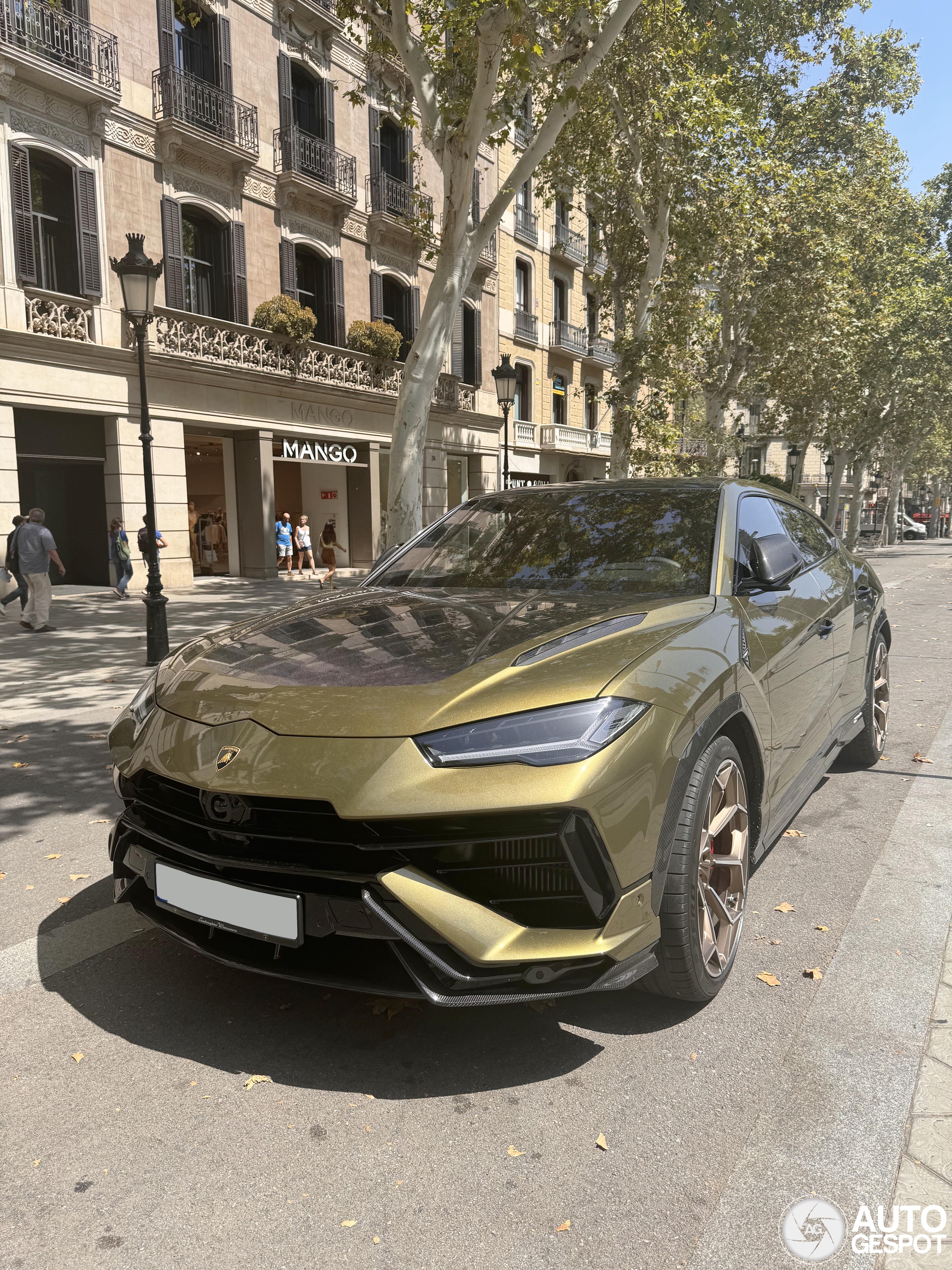 Lamborghini Urus Performante