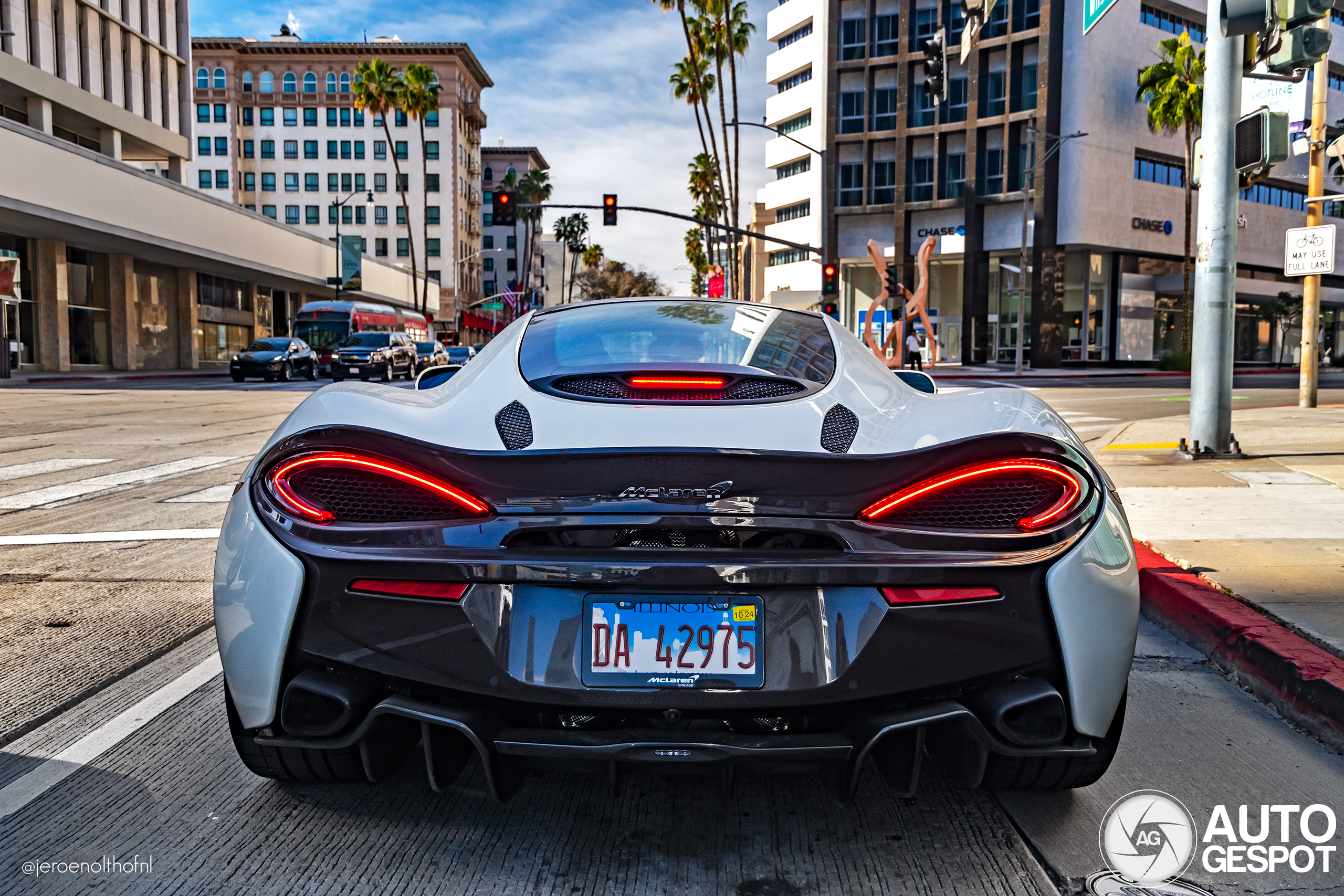 McLaren 570GT