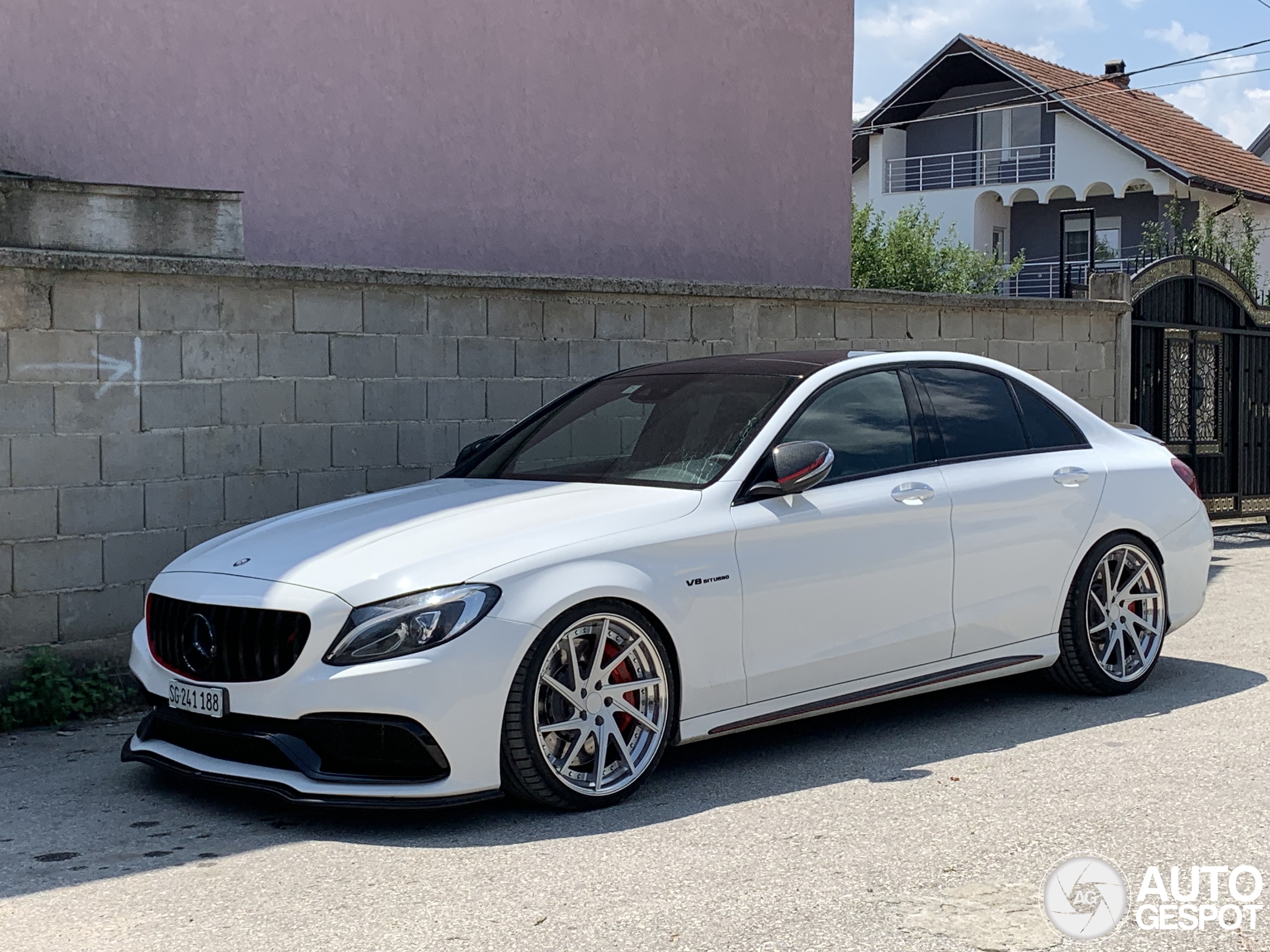 Mercedes-AMG C 63 S W205