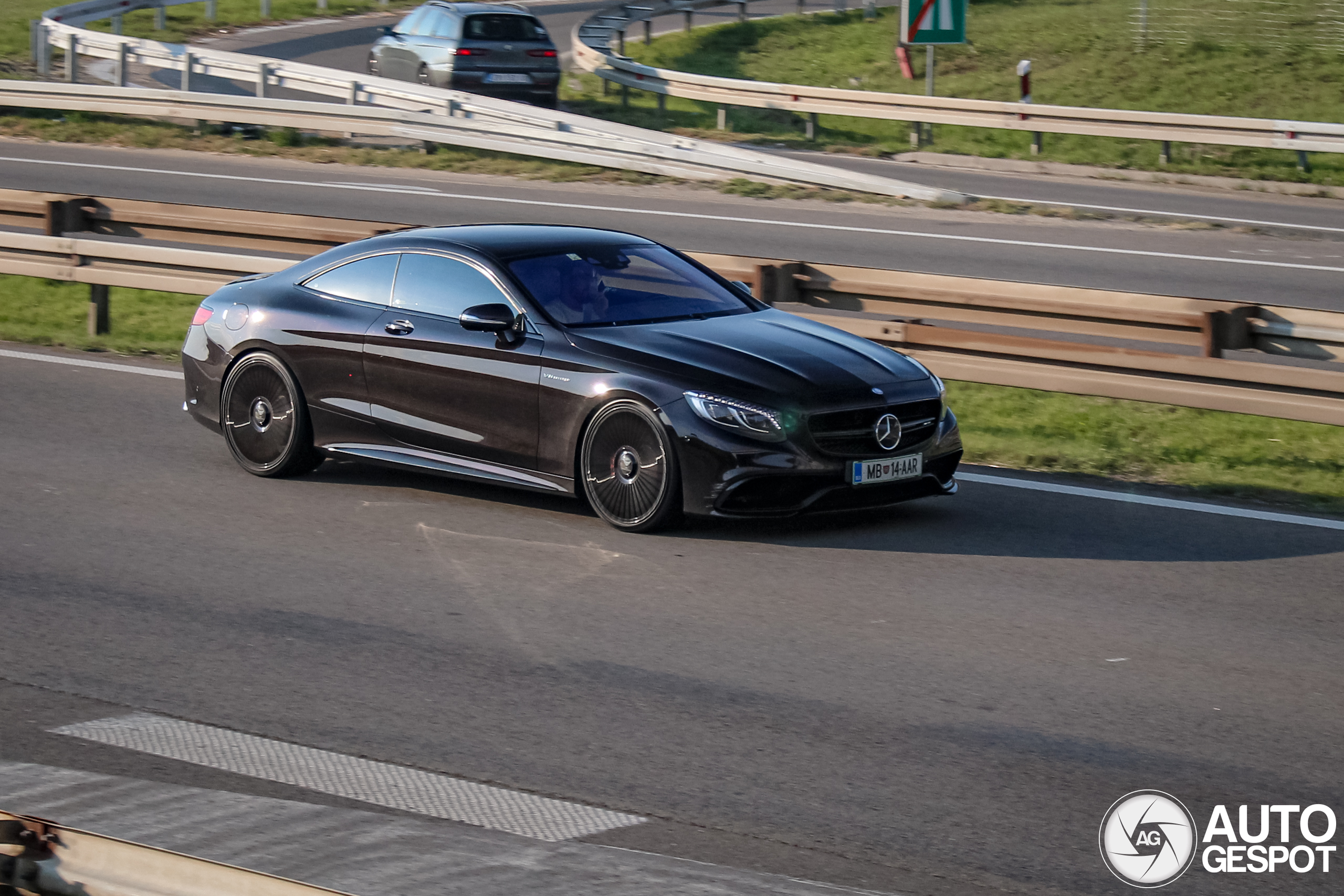 Mercedes-AMG S 63 Coupé C217