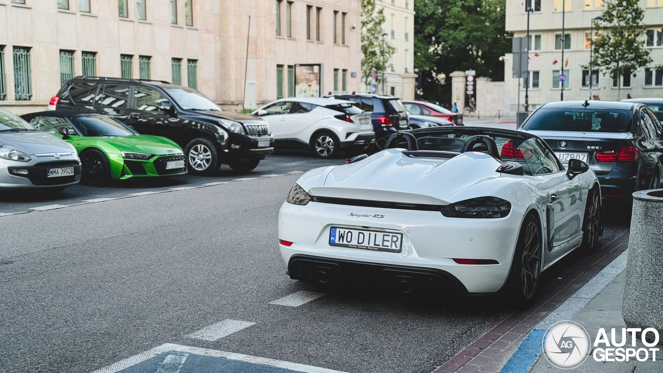 Porsche 718 Spyder RS Weissach Package