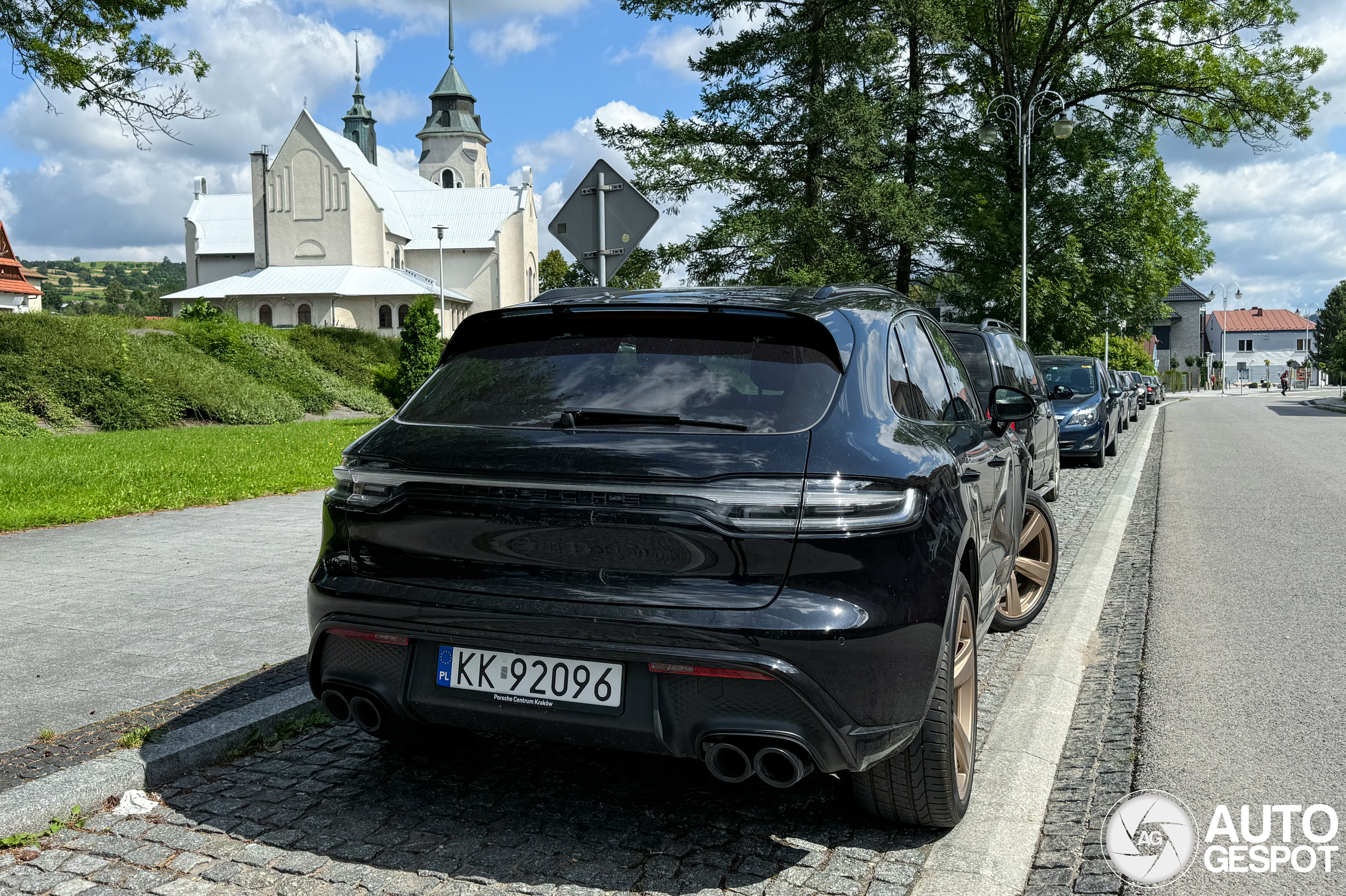 Porsche 95B Macan GTS MkIII