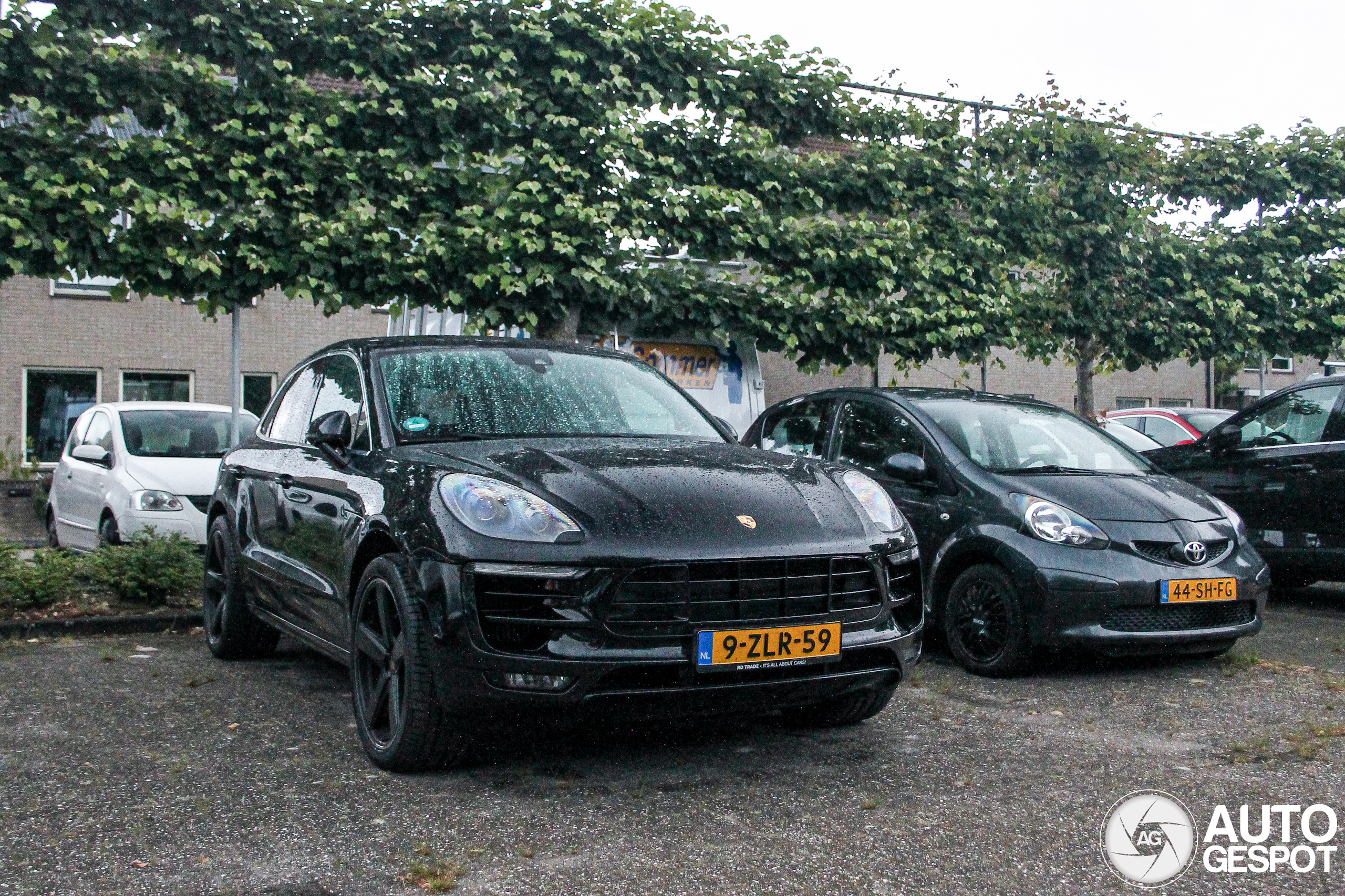 Porsche 95B Macan Turbo