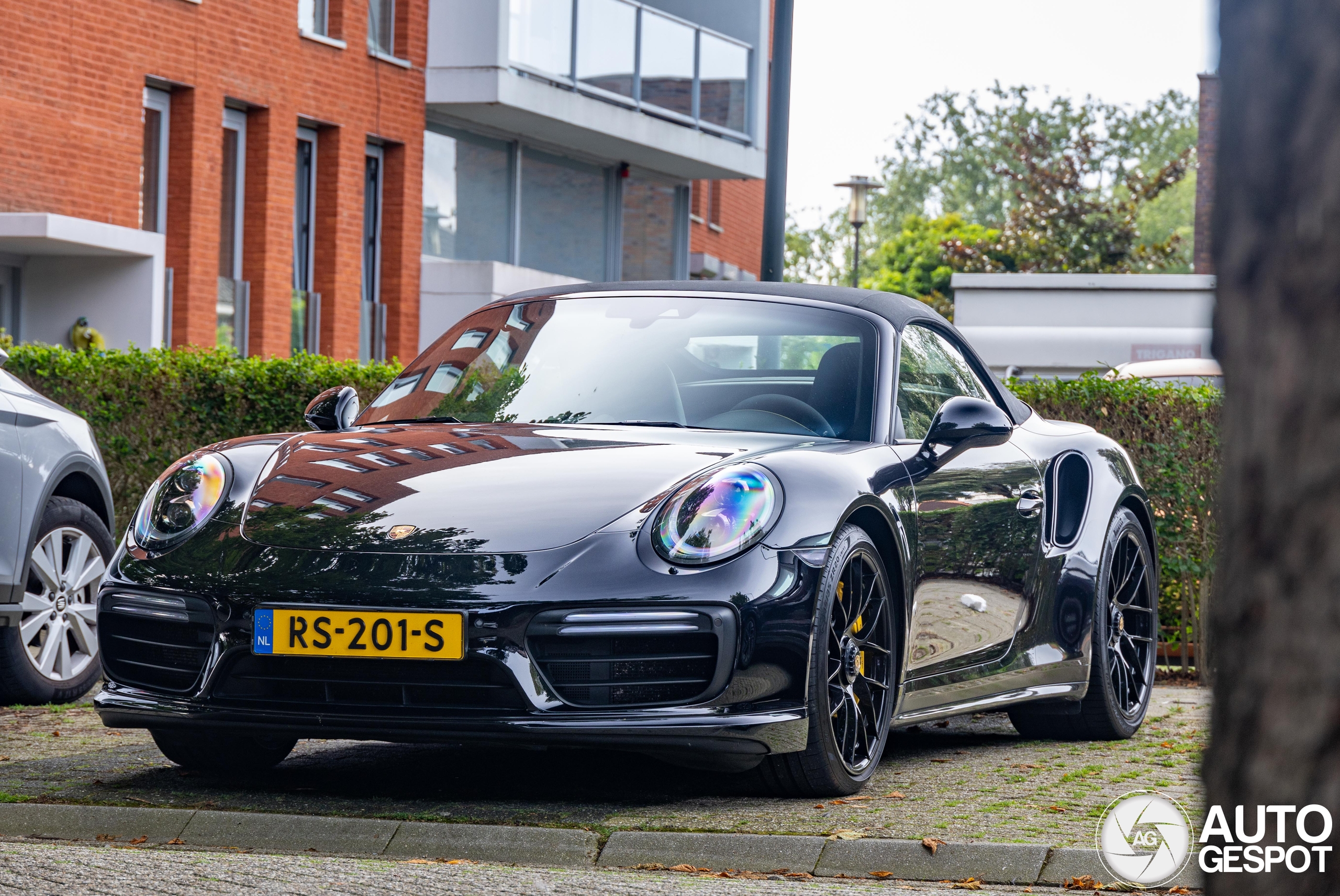 Porsche 991 Turbo S Cabriolet MkII