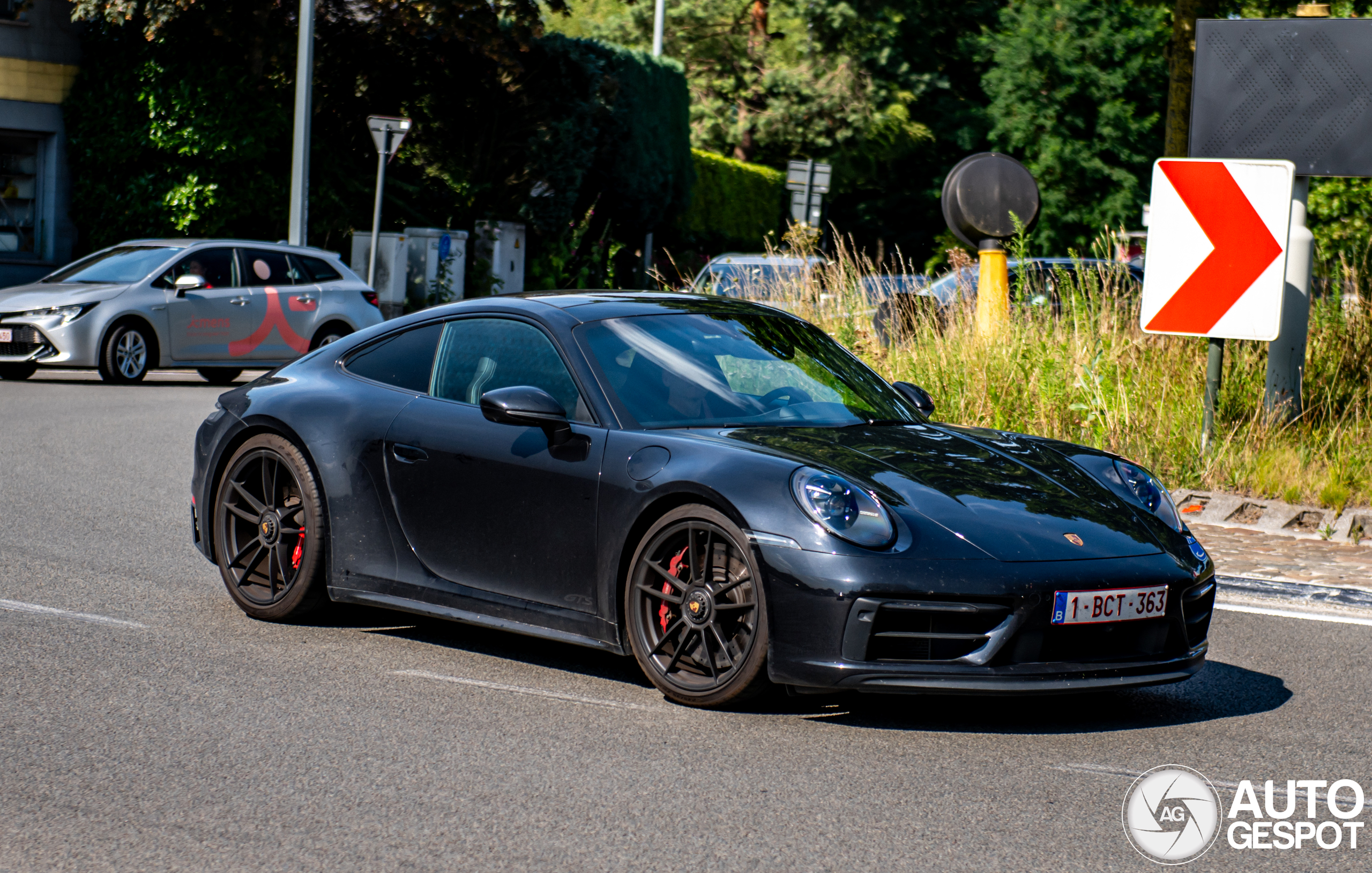 Porsche 992 Carrera 4 GTS