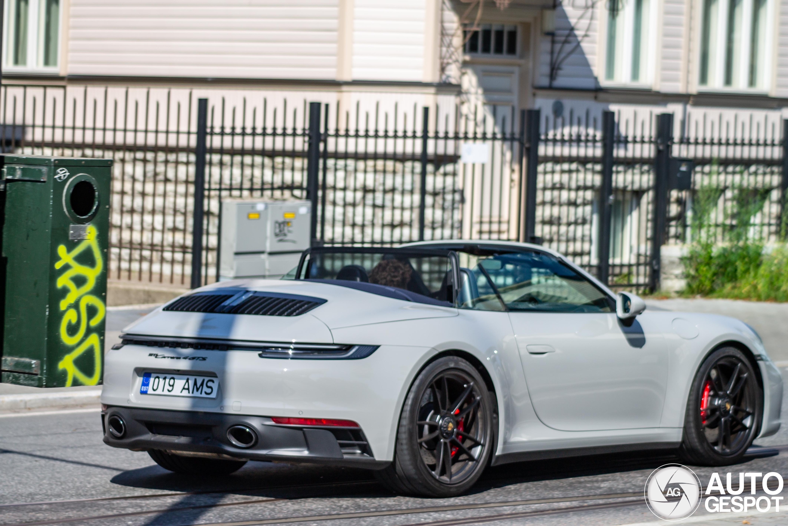 Porsche 992 Carrera 4 GTS Cabriolet