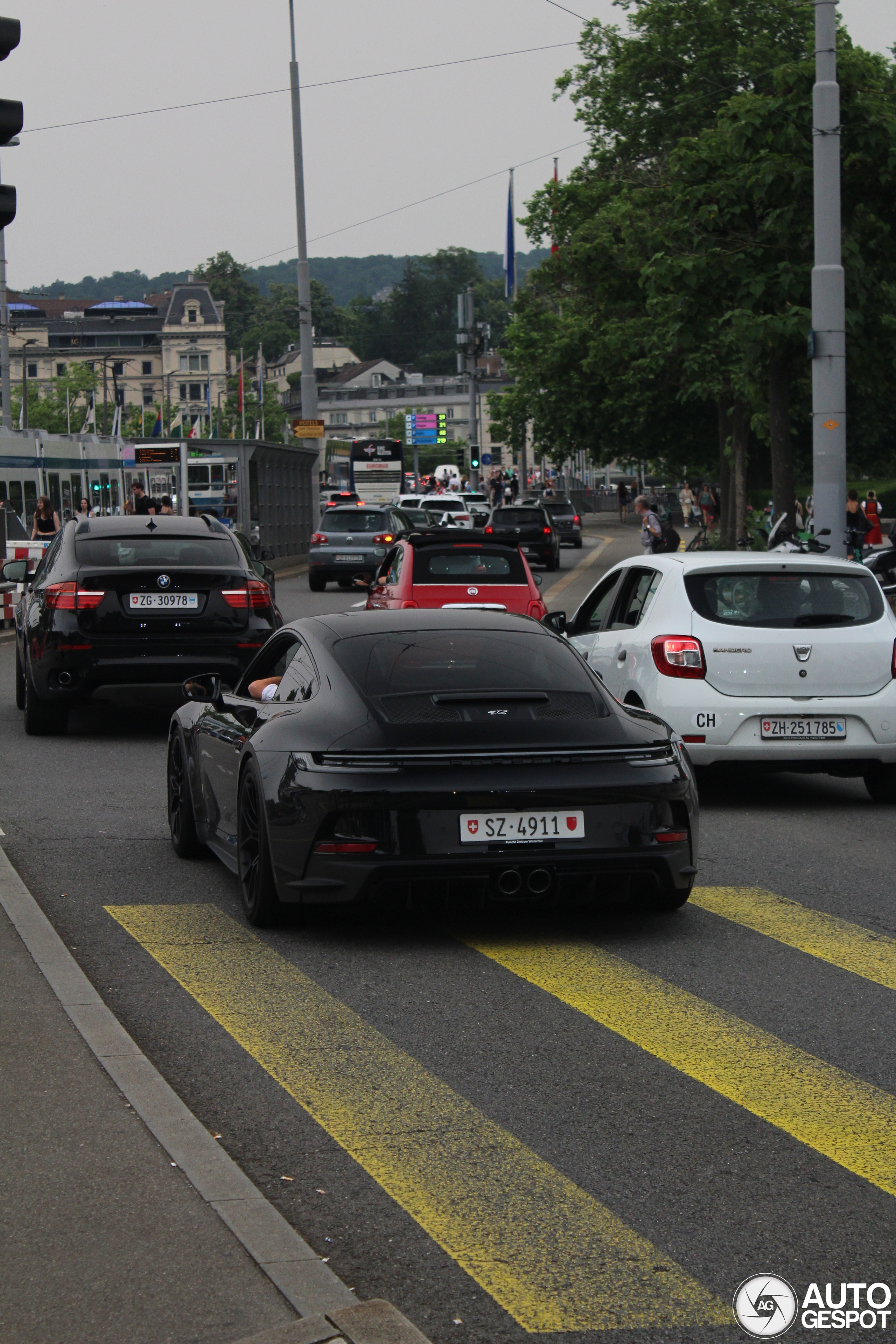 Porsche 992 GT3 Touring