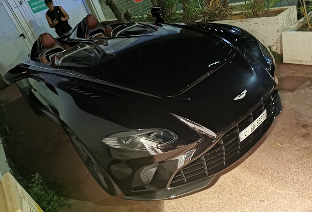 Aston Martin V12 Speedster